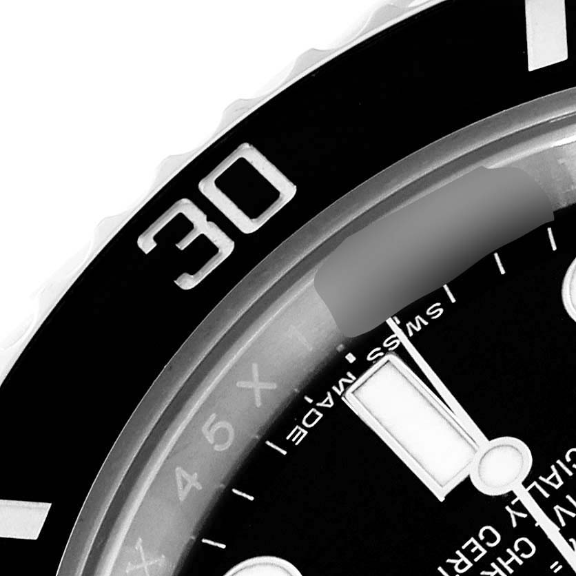 The image shows a close-up of the dial and bezel of a Rolex Submariner 116610 Men
s Stainless Steel Black Dial 116610 Men
s Stainless Steel Black Dial watch, highlighting the 30-minute mark.