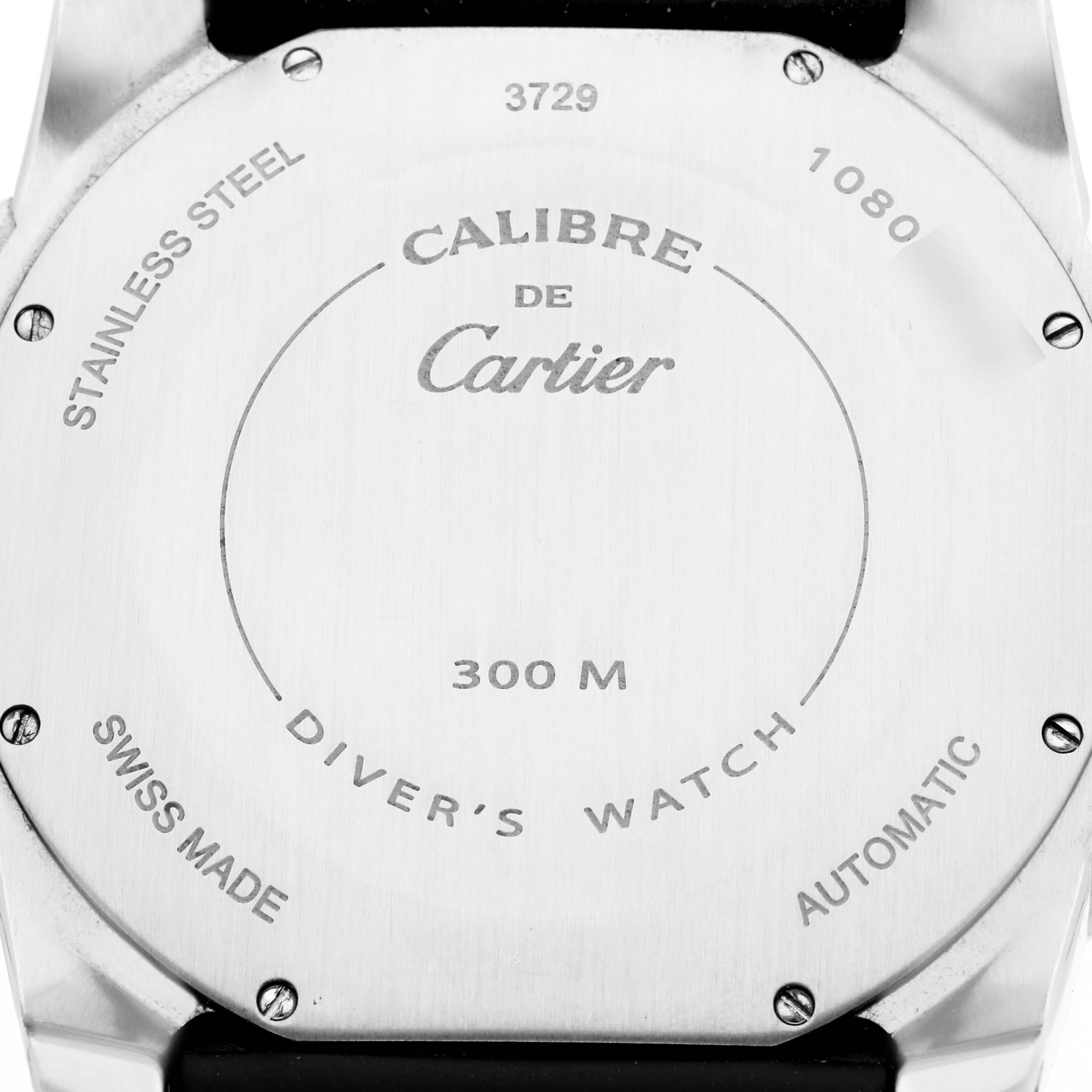 The image shows the back case of the Calibre de Cartier watch, highlighting the brand and model details.