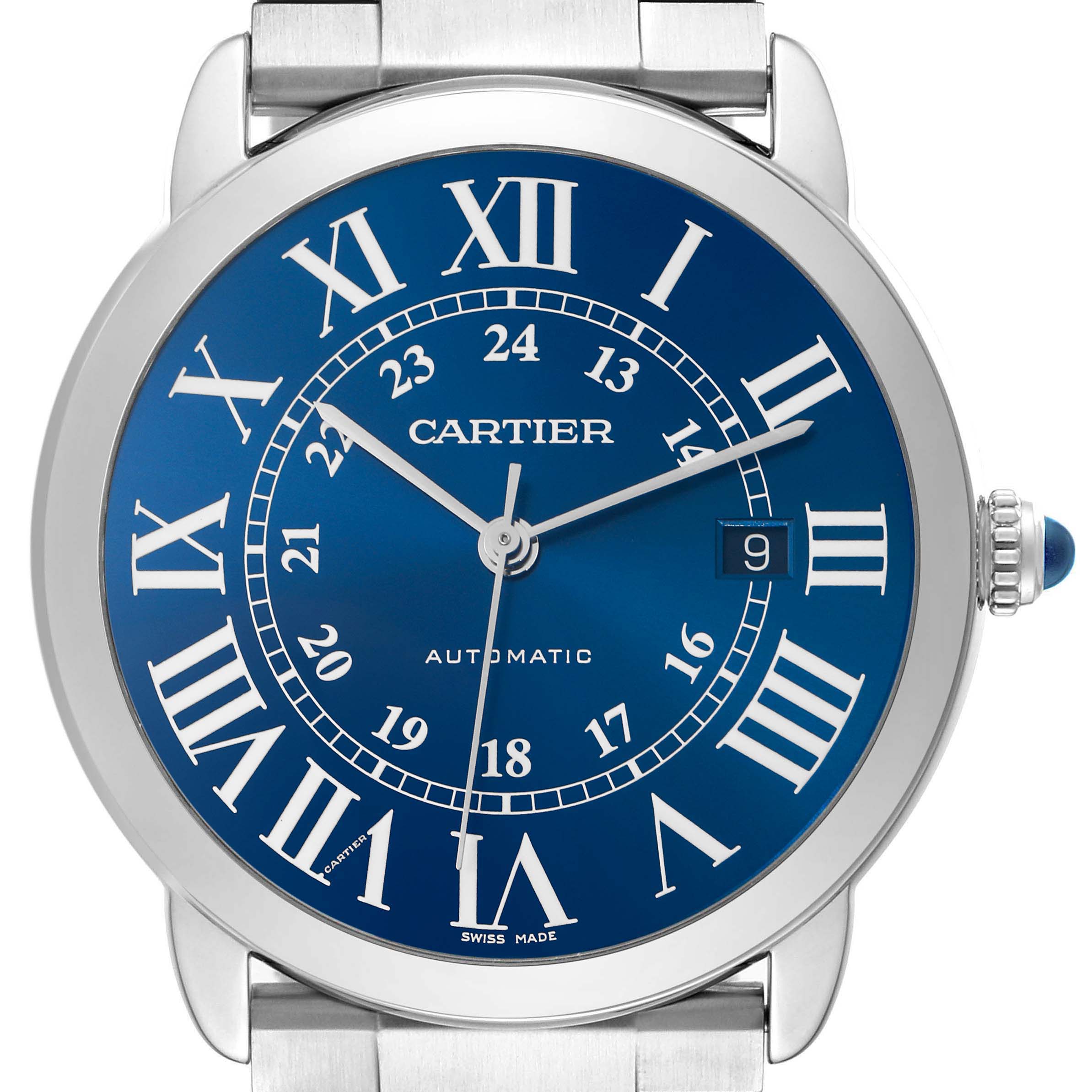 The image shows a front view of the Cartier Ronde WSRN0023 Men
s Stainless Steel Blue Dial WSRN0023 Men
s Stainless Steel Blue Dial watch, highlighting the dial, hands, and date window.