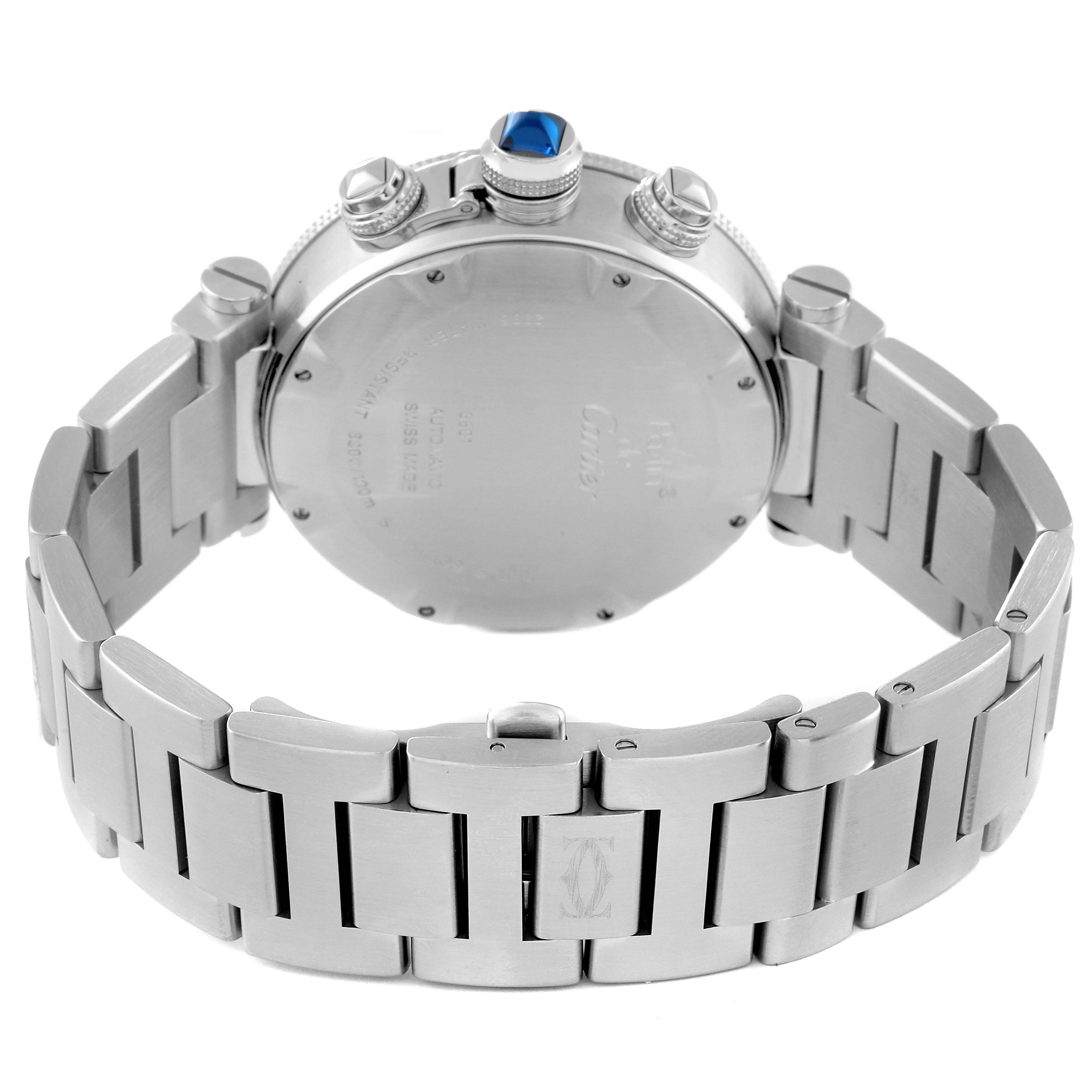 This image shows the back view of a Cartier Pasha W31089M7 Men
s Stainless Steel Silver Dial W31089M7 Men
s Stainless Steel Silver Dial model watch, highlighting the case back, bracelet, and clasp.