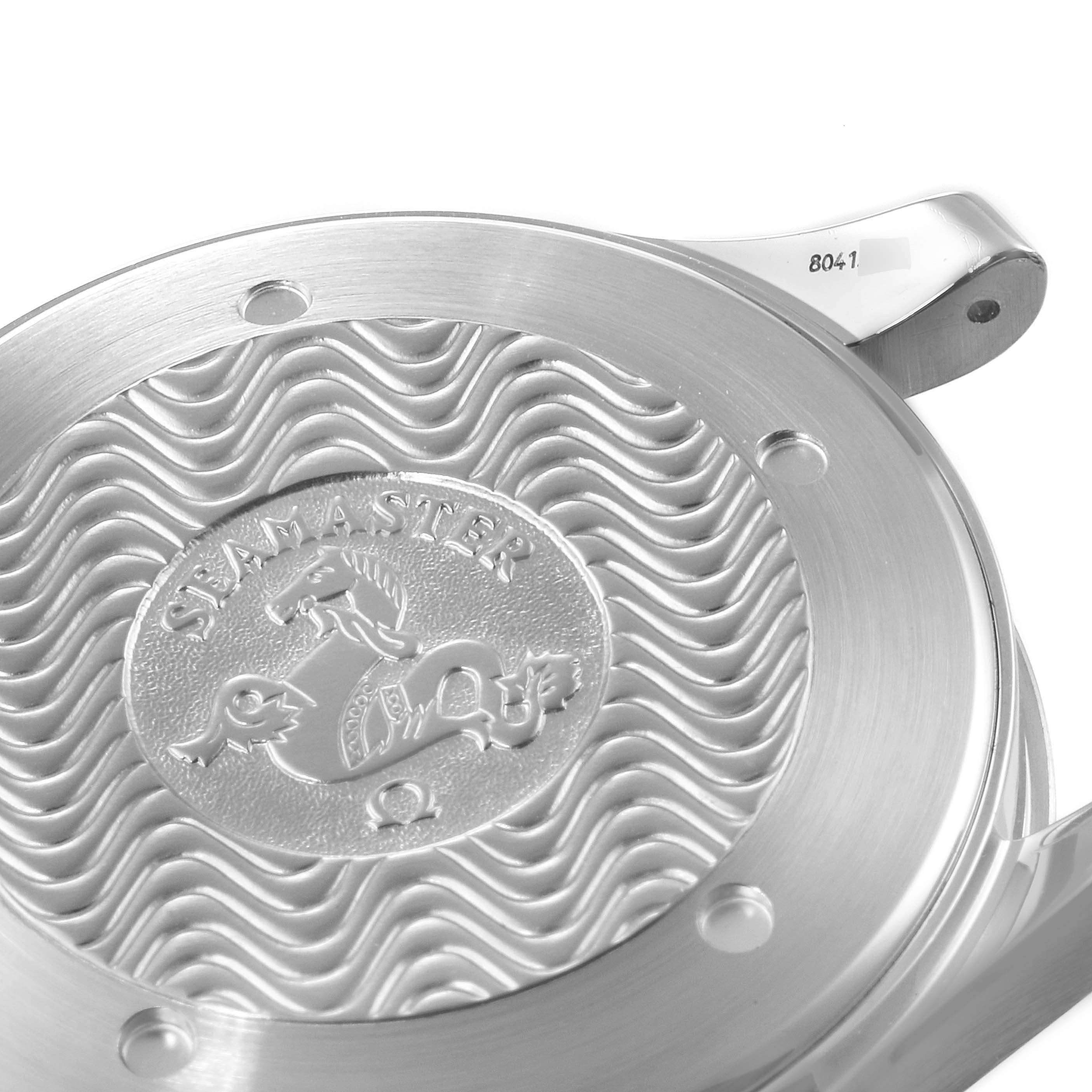 This image shows the back case of an Omega Seamaster 2531.80.00 Men
s Stainless Steel Blue Dial 2531.80.00 Men
s Stainless Steel Blue Dial watch, featuring its distinctive wave pattern and logo.