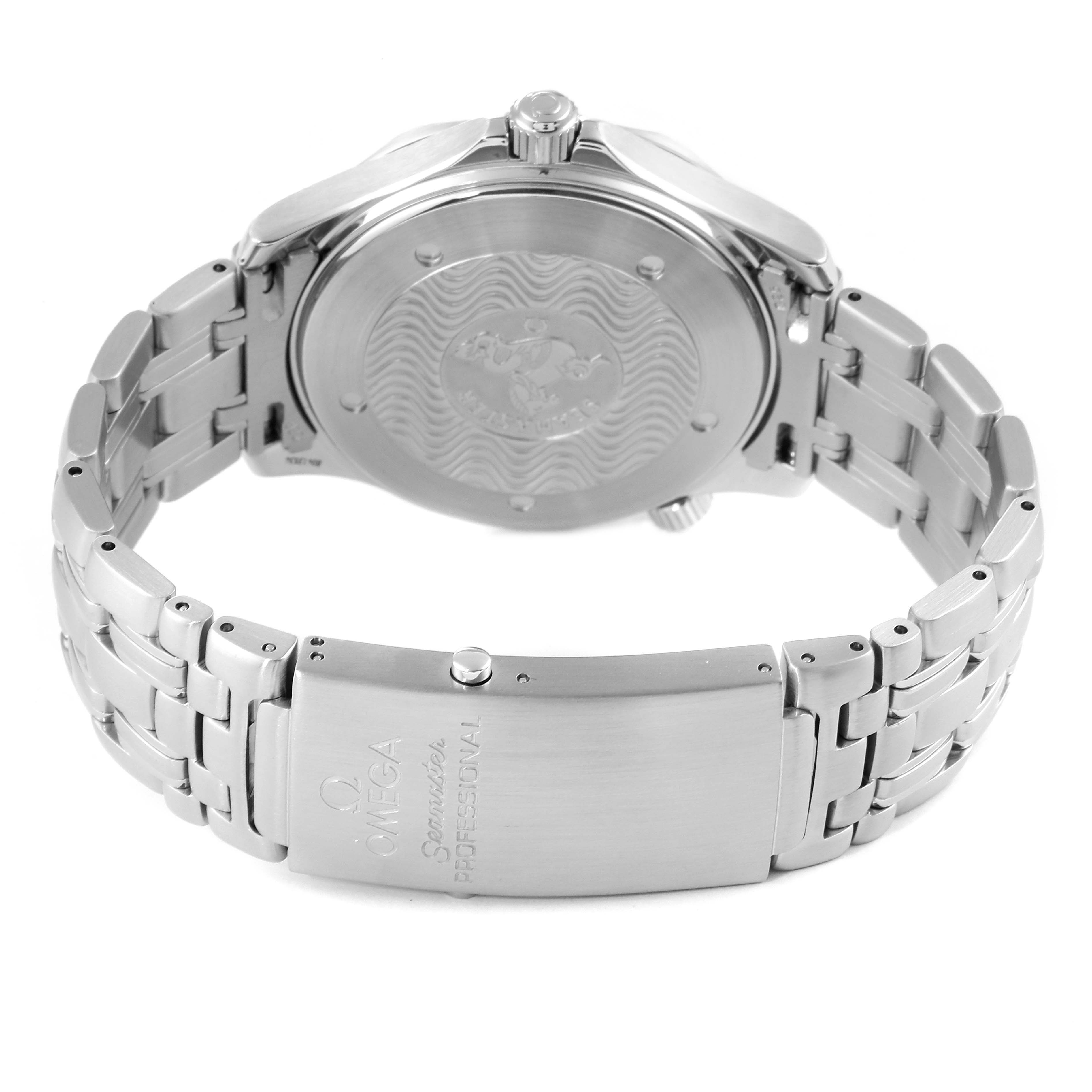 The image shows the back view of the Omega Seamaster 2531.80.00 Men
s Stainless Steel Blue Dial 2531.80.00 Men
s Stainless Steel Blue Dial watch, highlighting the case back and part of the metal bracelet with clasp.