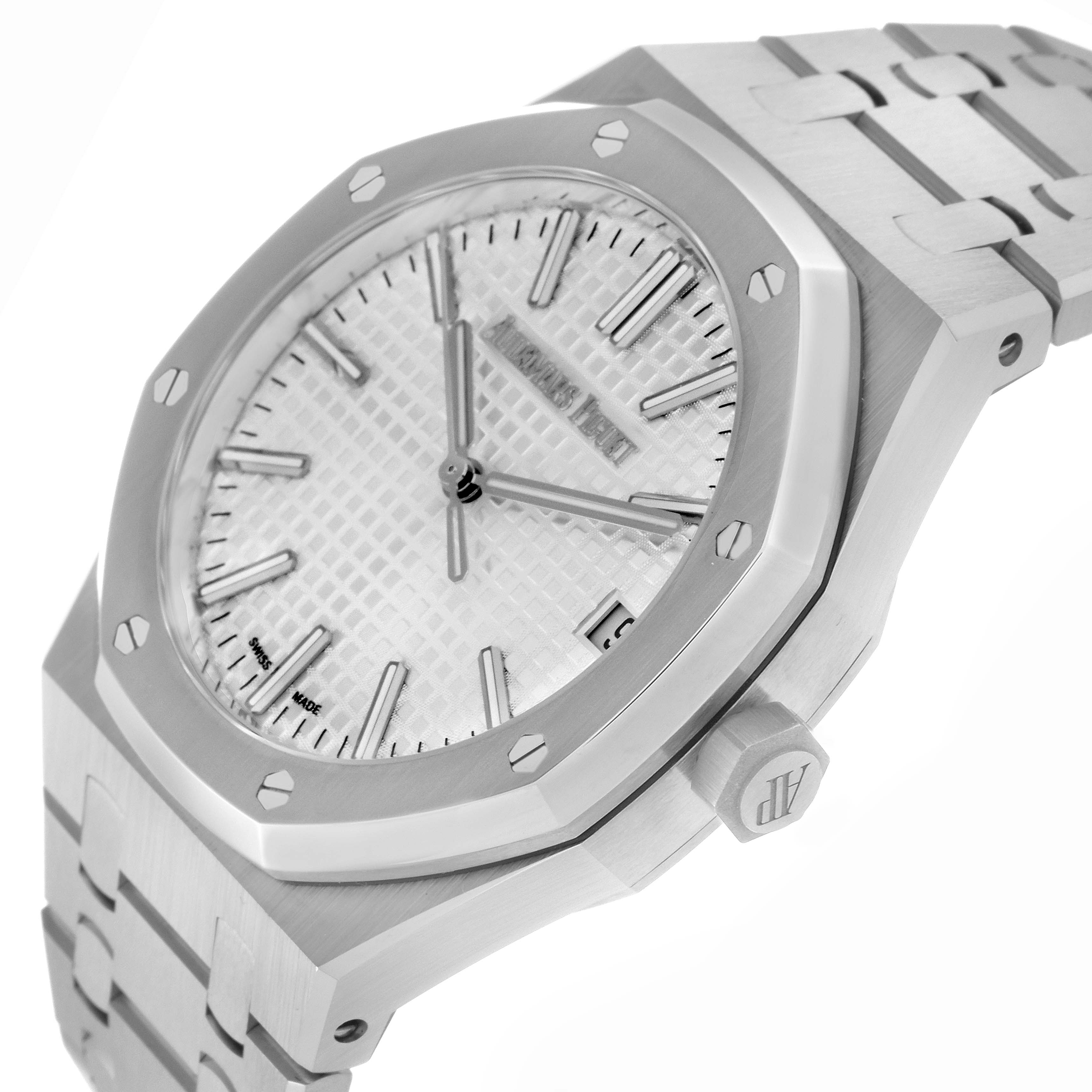 The image shows a side angle of the Audemars Piguet Royal Oak 15510ST.OO.1320ST.08 Men
s Stainless Steel Silver Dial 15510ST.OO.1320ST.08 Men
s Stainless Steel Silver Dial, highlighting its bezel, dial, and bracelet.