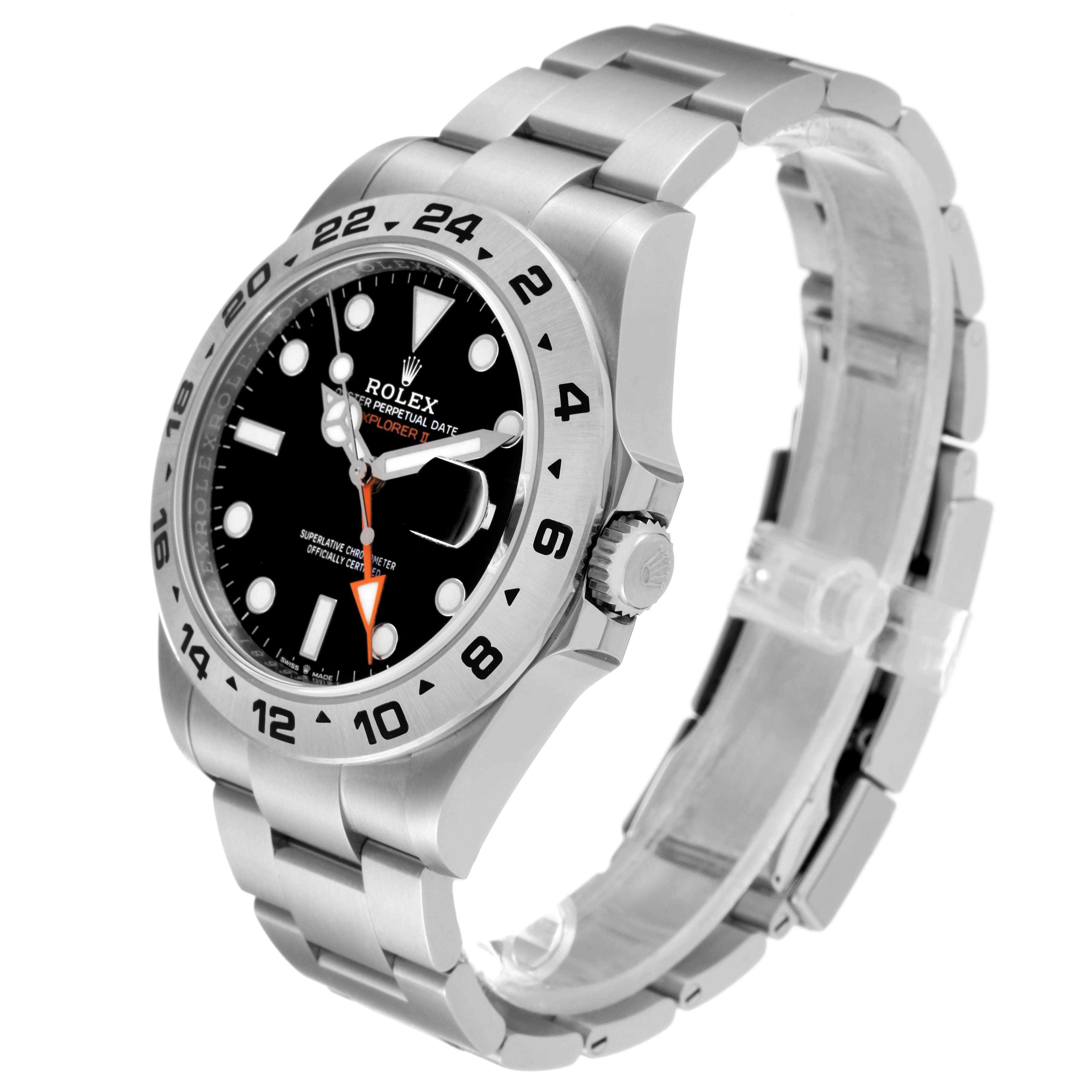 This image shows a side angle of a Rolex Explorer 226570 Men
s Stainless Steel Black Dial 226570 Men
s Stainless Steel Black Dial watch, displaying the case, bezel, dial, and bracelet.