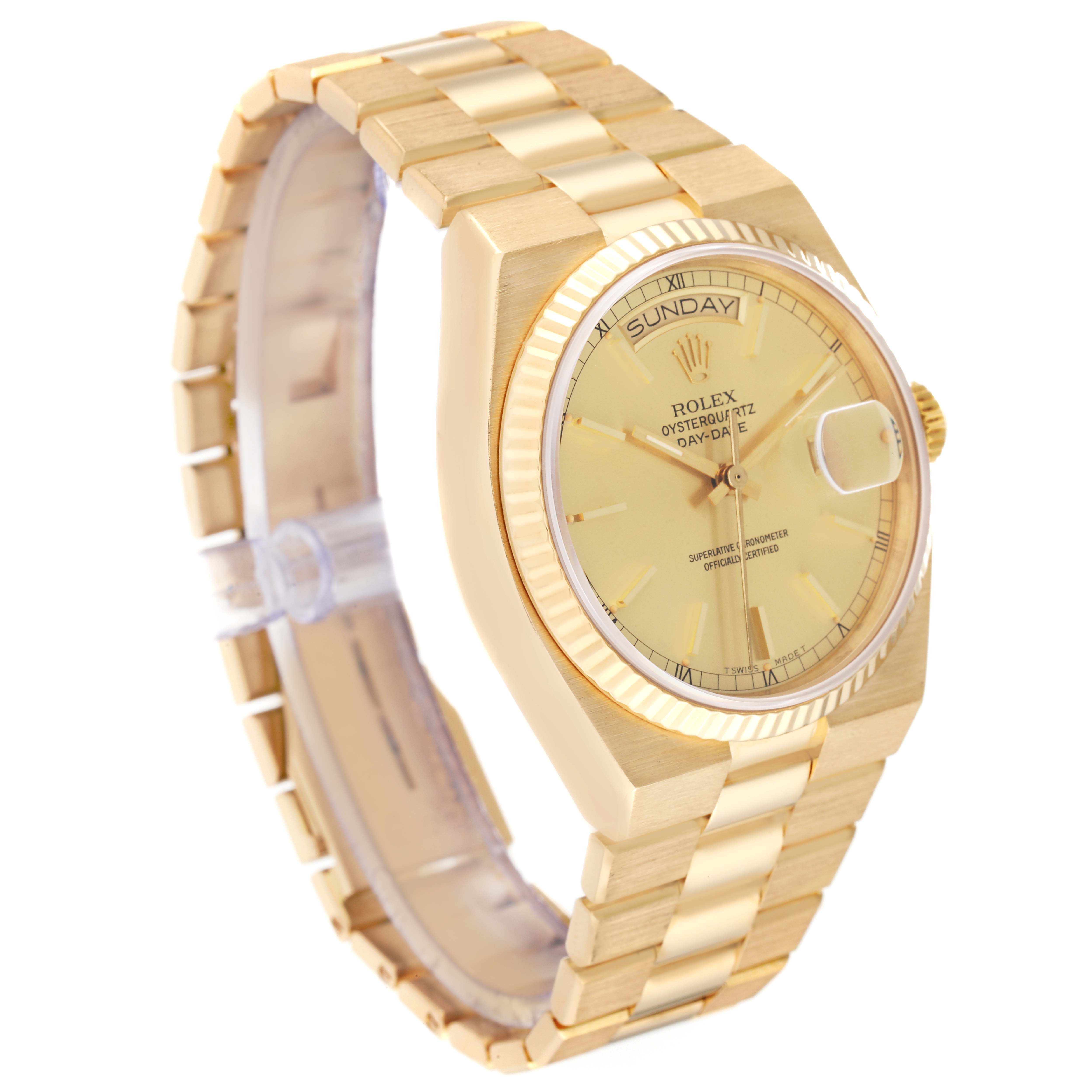 The image shows a Rolex Oysterquartz 19018 Men's Yellow Gold Champagne Dial 19018 Men's Yellow Gold Champagne Dial watch angled to display the face, bezel, and bracelet.
