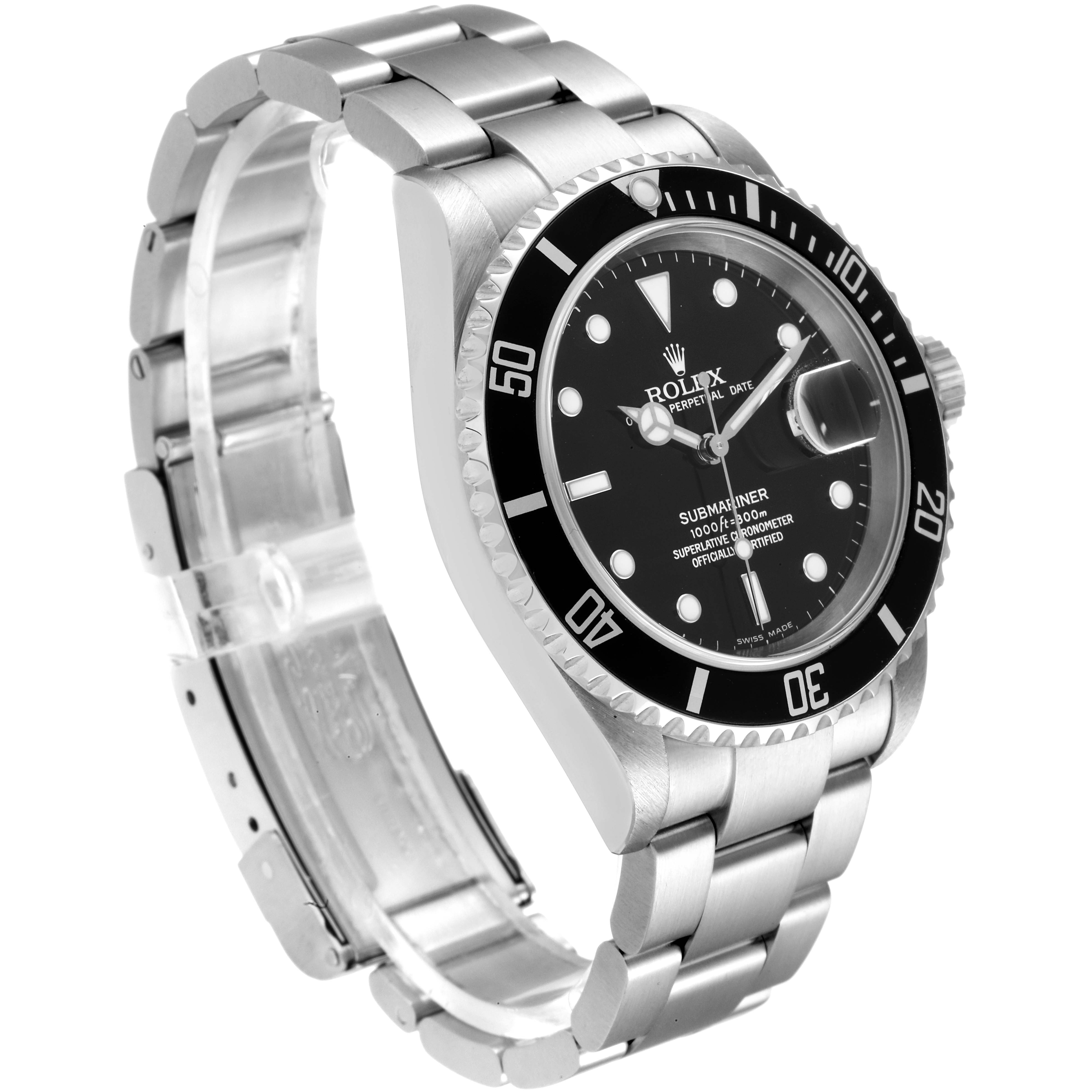 This image shows a side-angle view of the Rolex Submariner 16610 Men
s Stainless Steel Black Dial 16610 Men
s Stainless Steel Black Dial, revealing its dial, bezel, case, and bracelet.