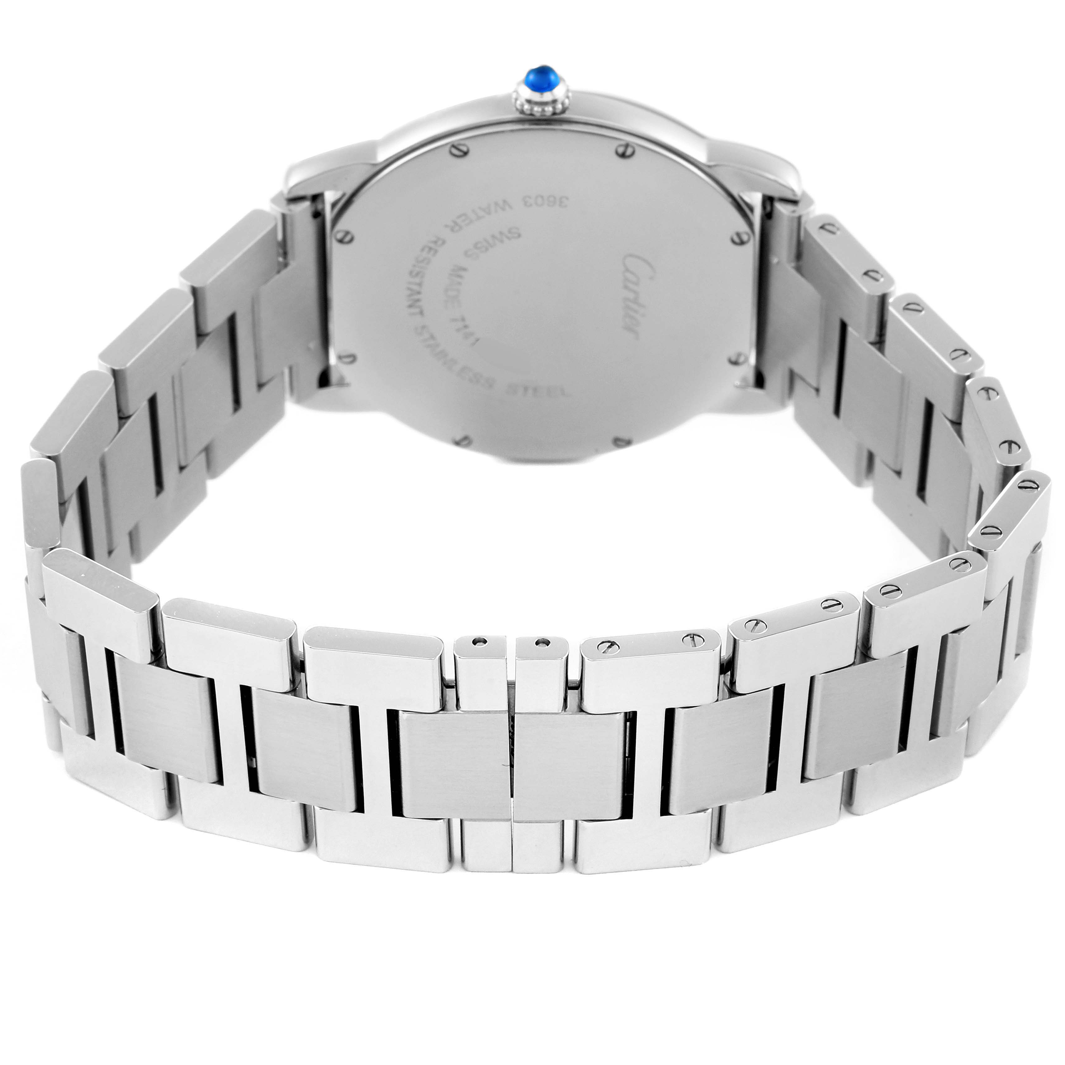 This image shows the backside and bracelet of the Ronde model by Cartier.