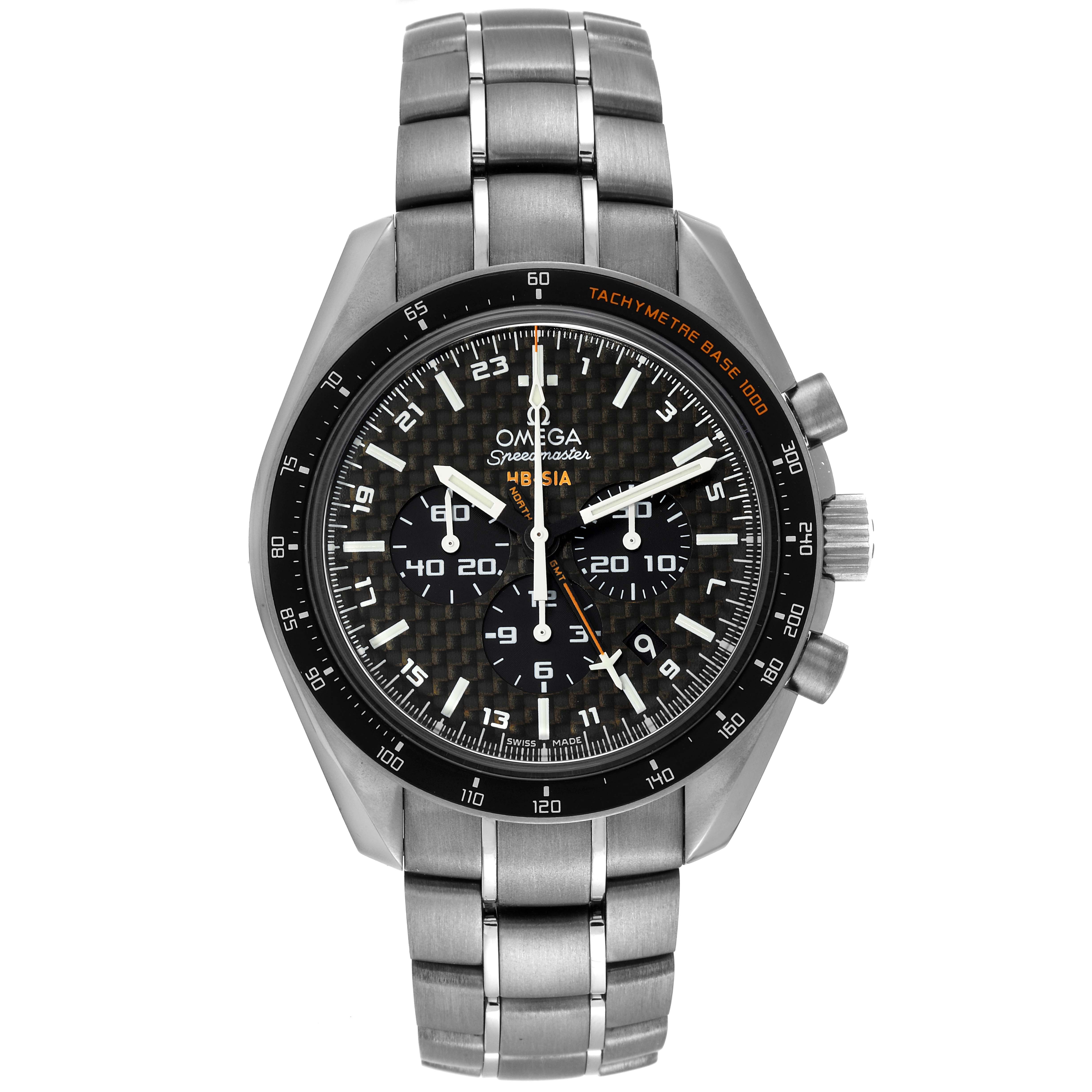 This is a front view of the Omega Speedmaster 321.90.44.52.01.001 Men
s Titanium Black Dial 321.90.44.52.01.001 Men
s Titanium Black Dial watch, showing its dial, chronograph subdials, tachymeter bezel, and metal bracelet.