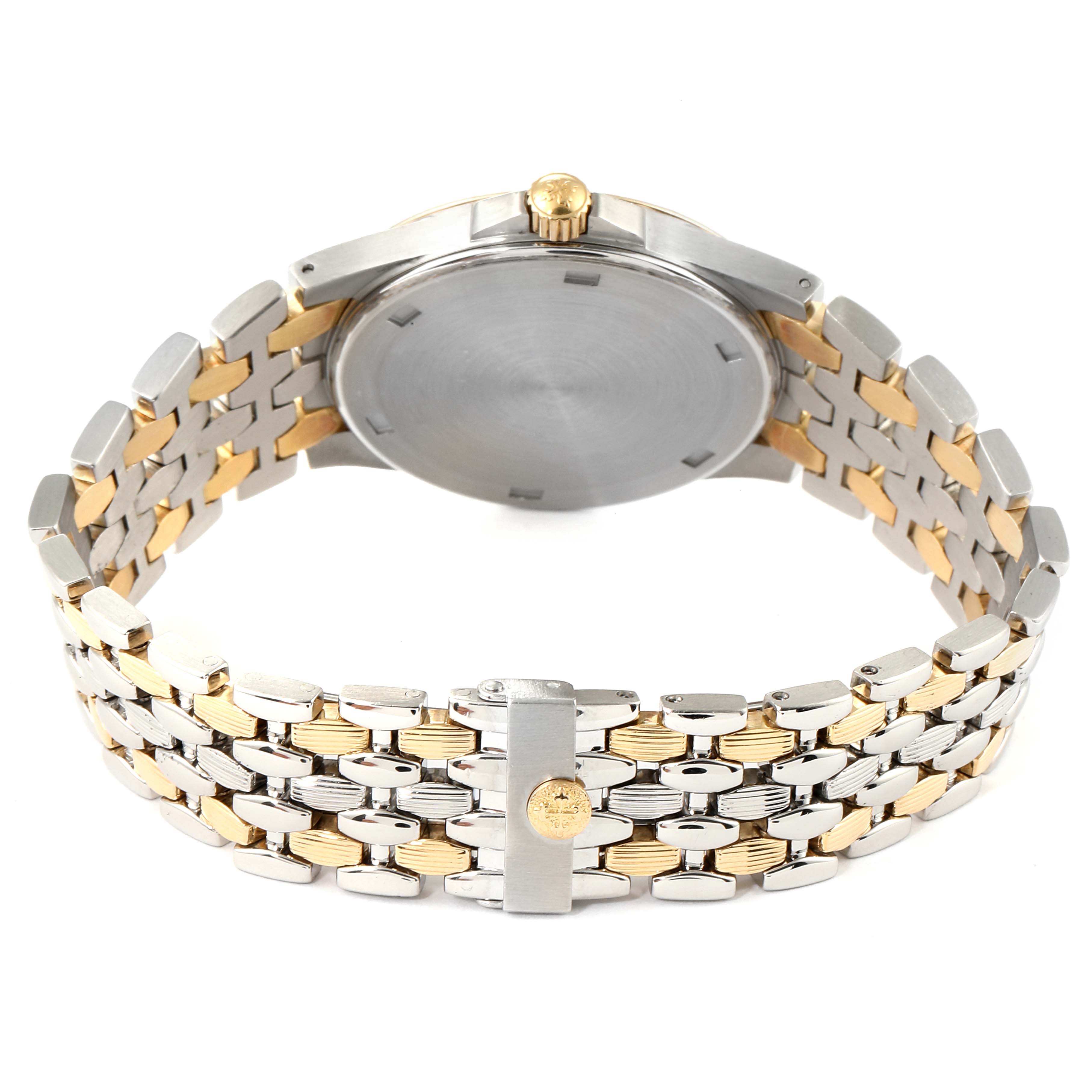 This image shows a rear view of the Patek Philippe Neptune 5080/IJA Men
s Steel and Gold (two tone) Silver Dial 5080/IJA Men
s Steel and Gold (two tone) Silver Dial model watch, highlighting its clasp, bracelet, and case back.