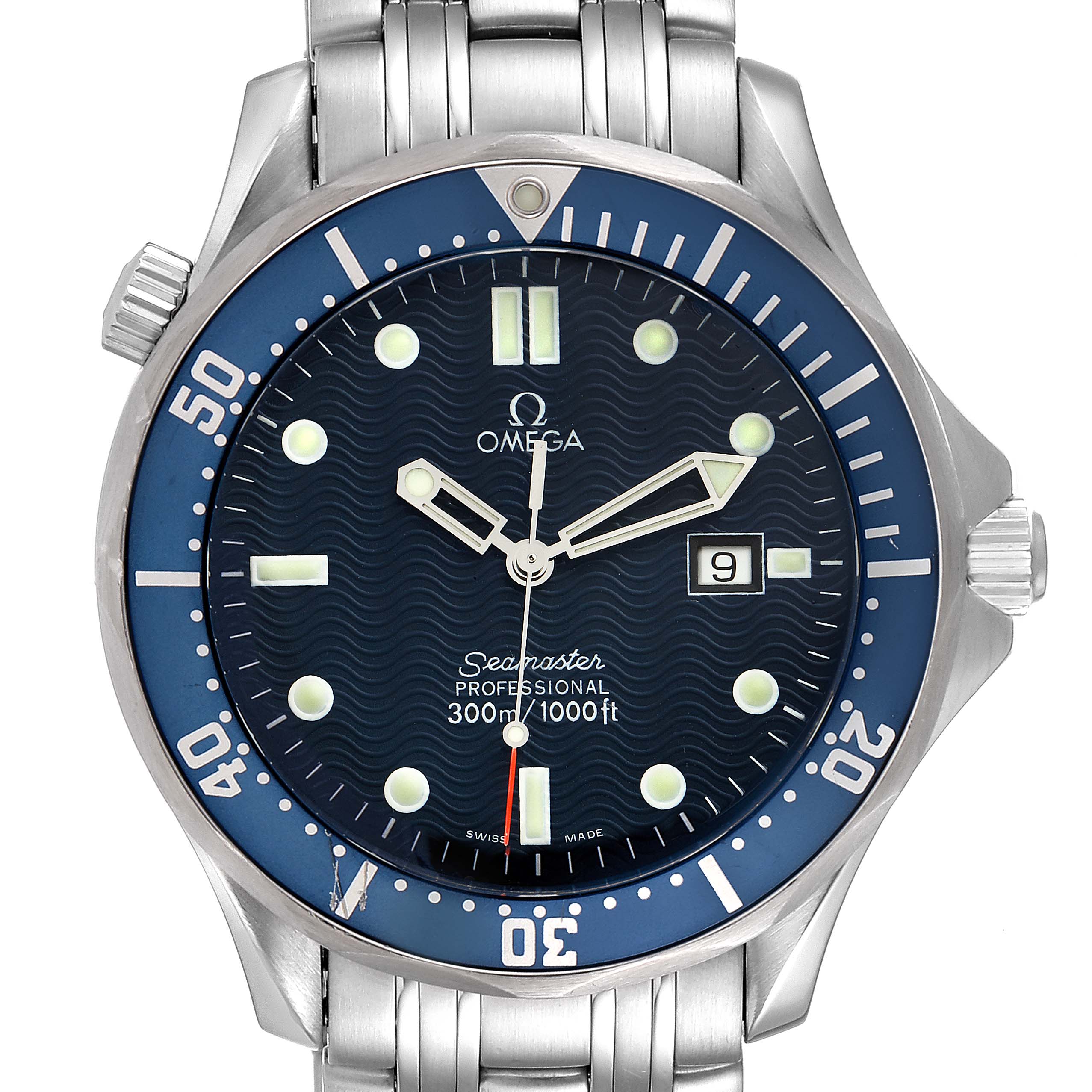 The image shows a front view of the Omega Seamaster 2541.80.00 Men
s Stainless Steel Blue Dial 2541.80.00 Men
s Stainless Steel Blue Dial watch, highlighting its dial, bezel, and bracelet.