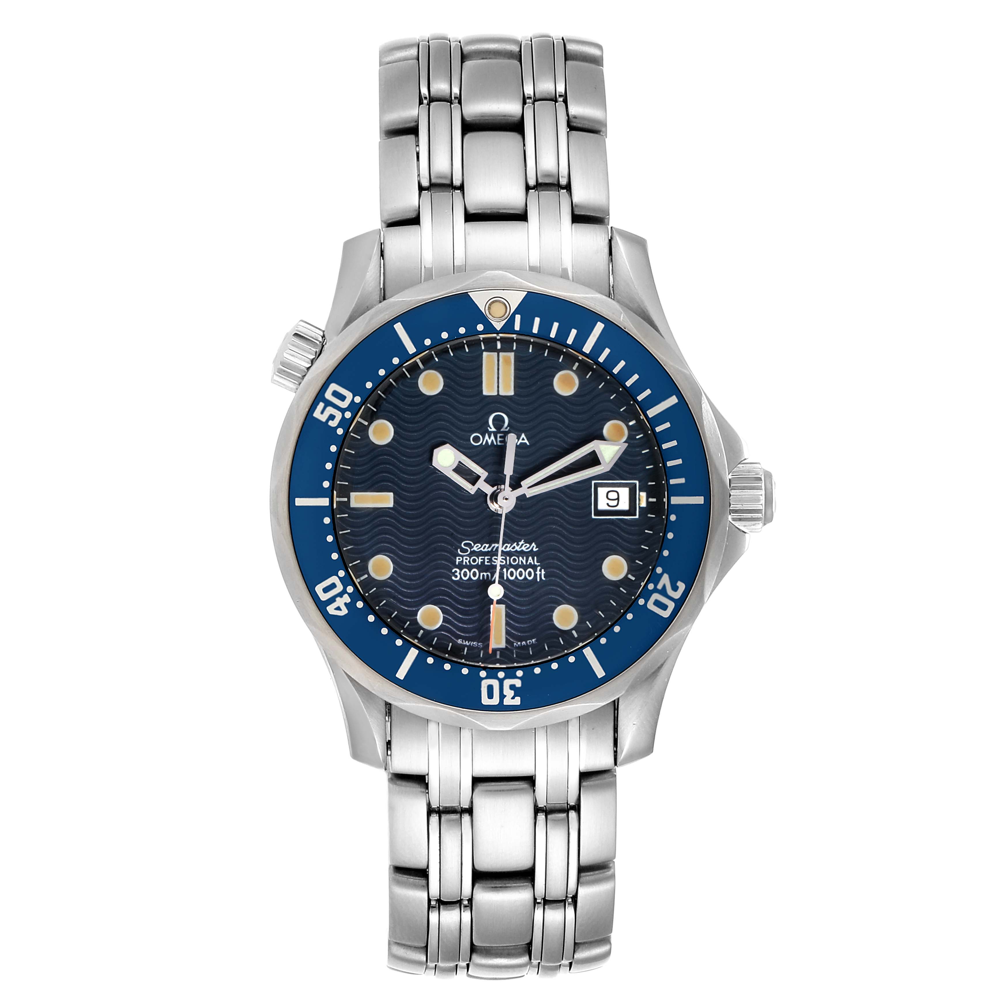 The image shows a front view of the Omega Seamaster 2561.80.00 Men
s Stainless Steel Blue Dial 2561.80.00 Men
s Stainless Steel Blue Dial watch, featuring its face, bezel, crown, hands, and stainless steel bracelet.