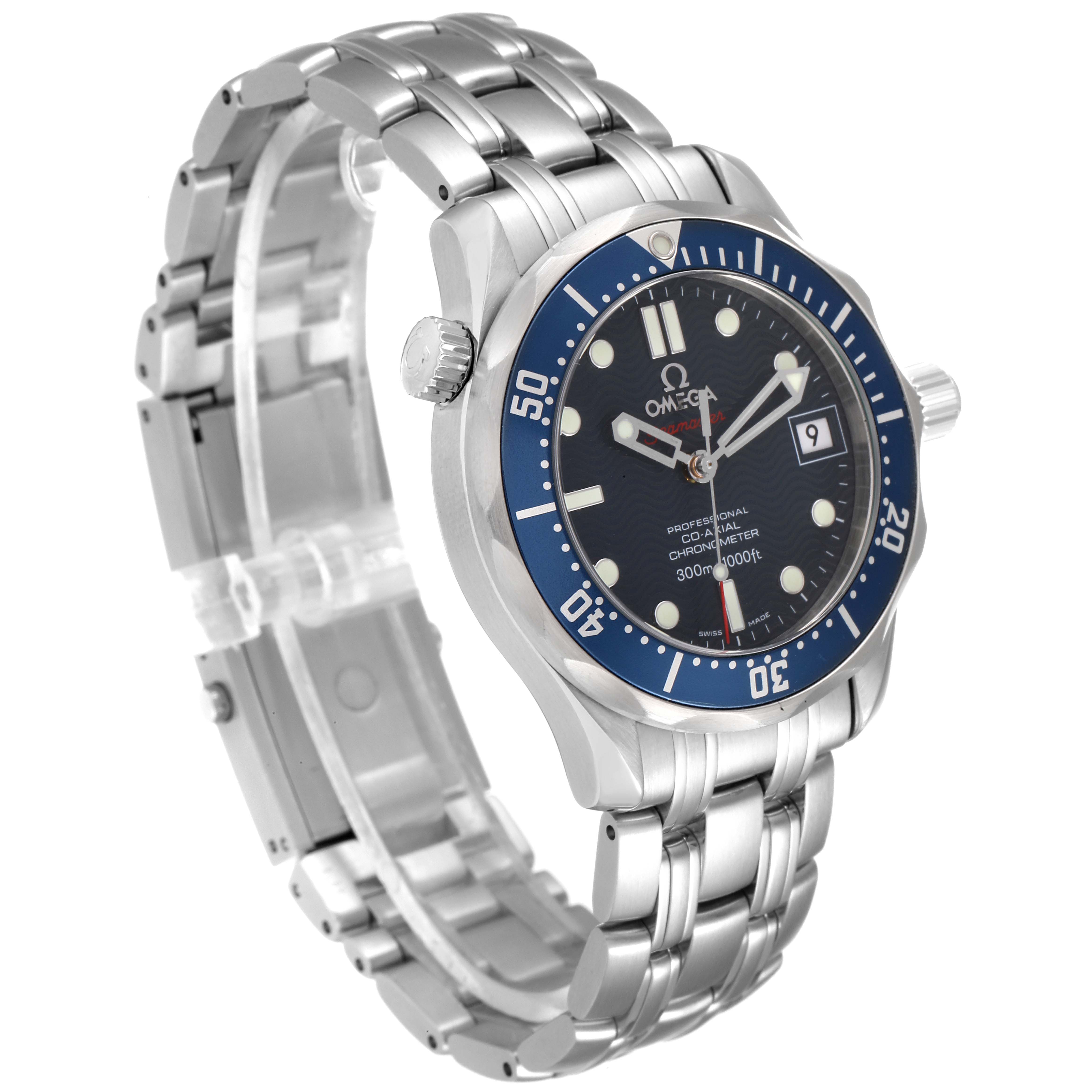 The image shows a 3/4 angle view of an Omega Seamaster 2222.80.00 Men's Stainless Steel Blue Dial 2222.80.00 Men's Stainless Steel Blue Dial watch, displaying the face, bezel, crown, and metal bracelet.