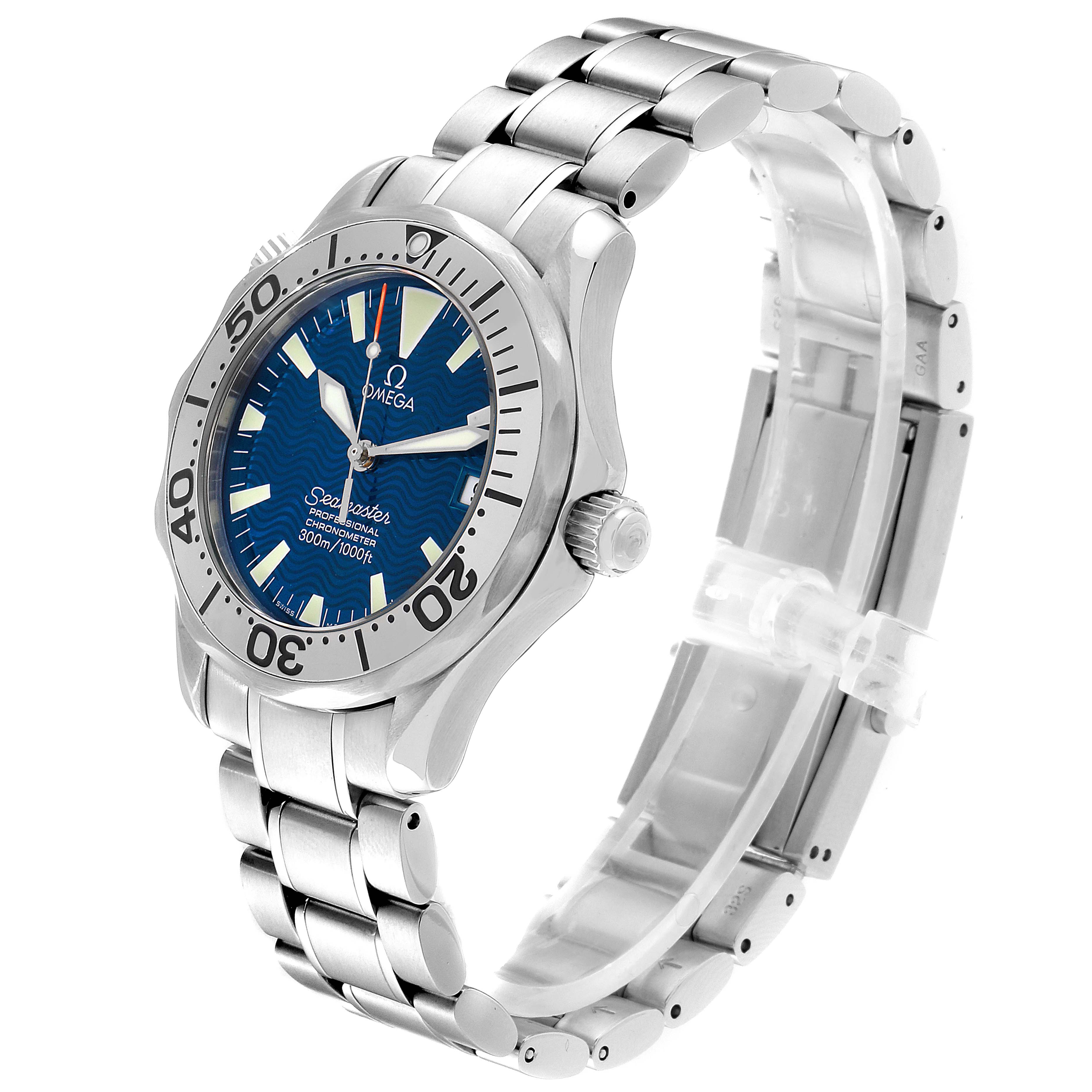 This image shows an angled view of an Omega Seamaster 2553.80.00 Men
s Stainless Steel Blue Dial 2553.80.00 Men
s Stainless Steel Blue Dial watch, highlighting the bezel, crown, dial, hands, and bracelet.