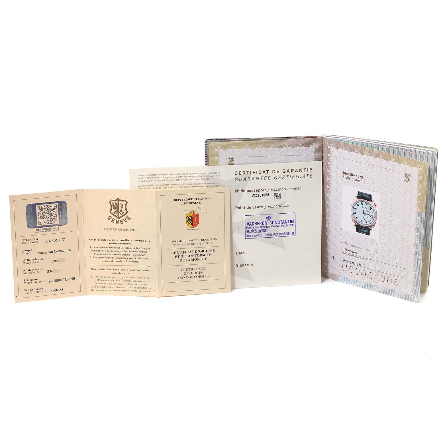 The image shows certificates and guarantee documents for the Historiques model by Vacheron Constantin.