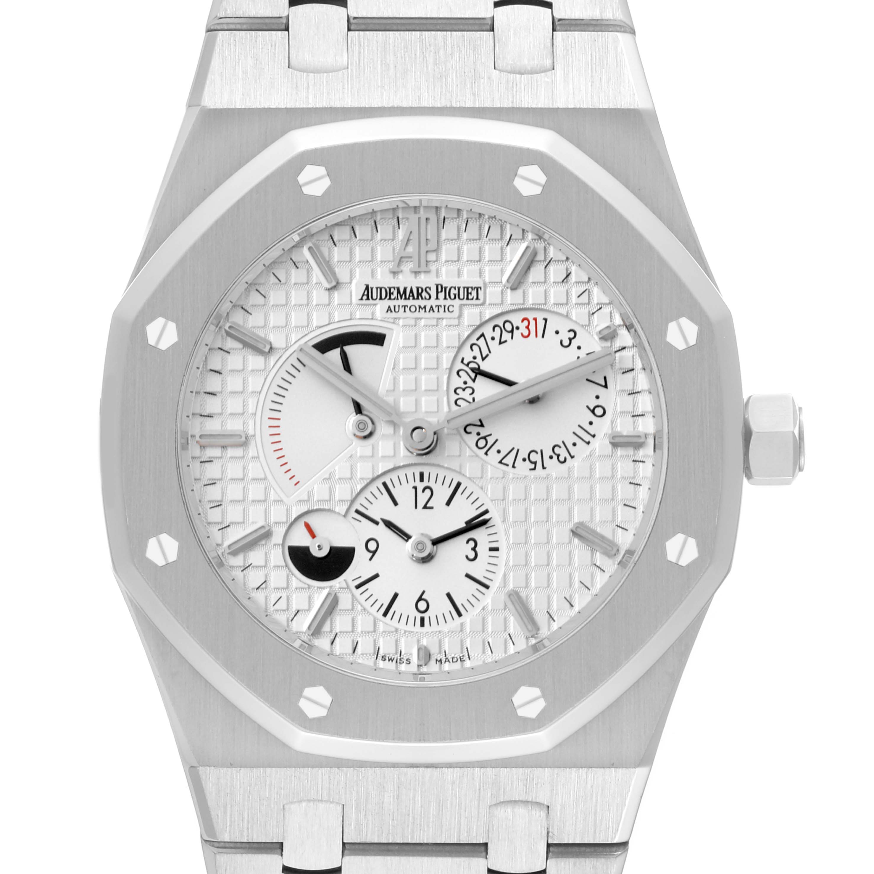 The image shows a frontal view of a Royal Oak by Audemars Piguet, displaying its dial, hands, subdials, and bracelet.