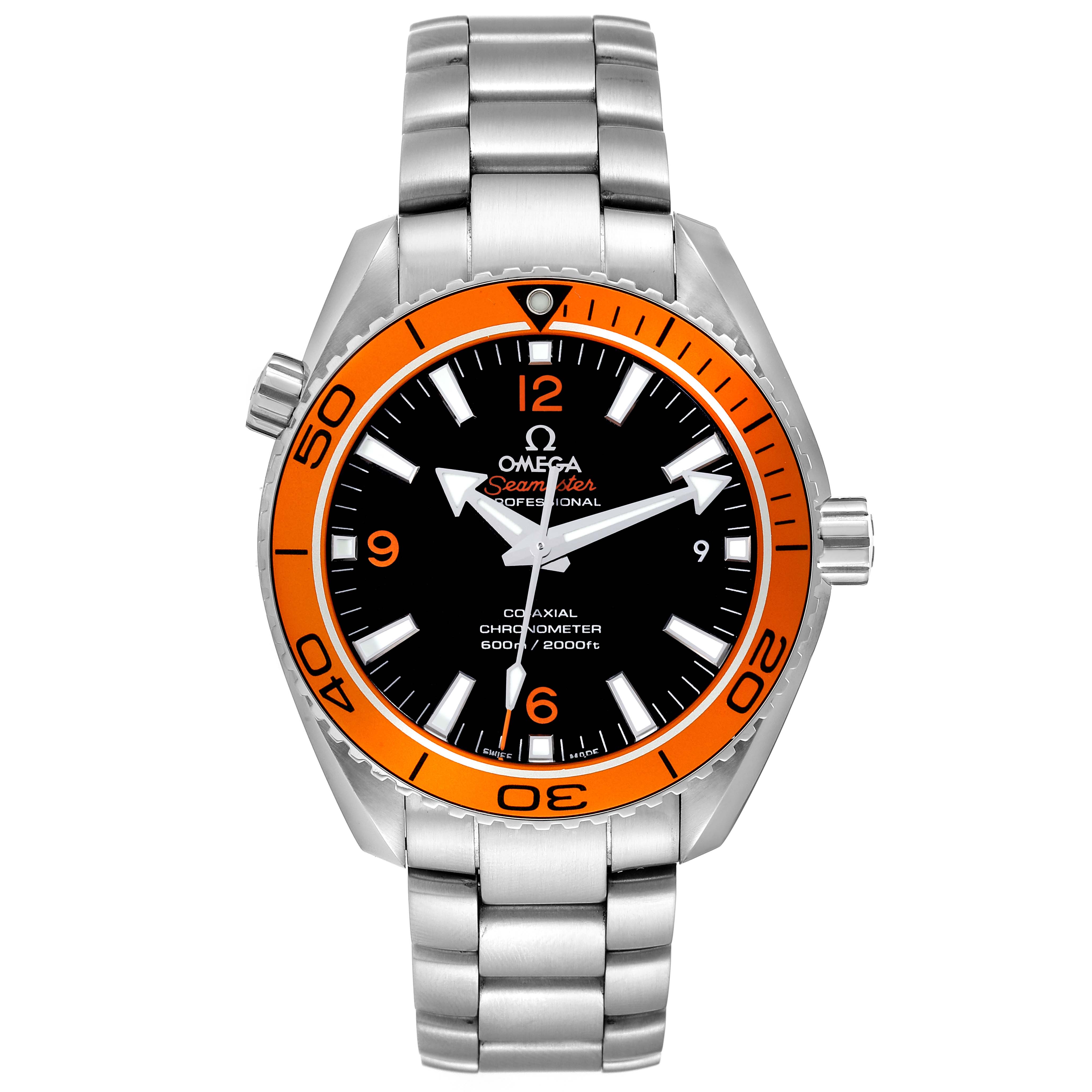 The image shows a front view of the Omega Planet Ocean 232.30.42.21.01.002 Men
s Stainless Steel Black Dial 232.30.42.21.01.002 Men
s Stainless Steel Black Dial Seamaster watch, detailing its orange bezel, black dial, and metal bracelet.