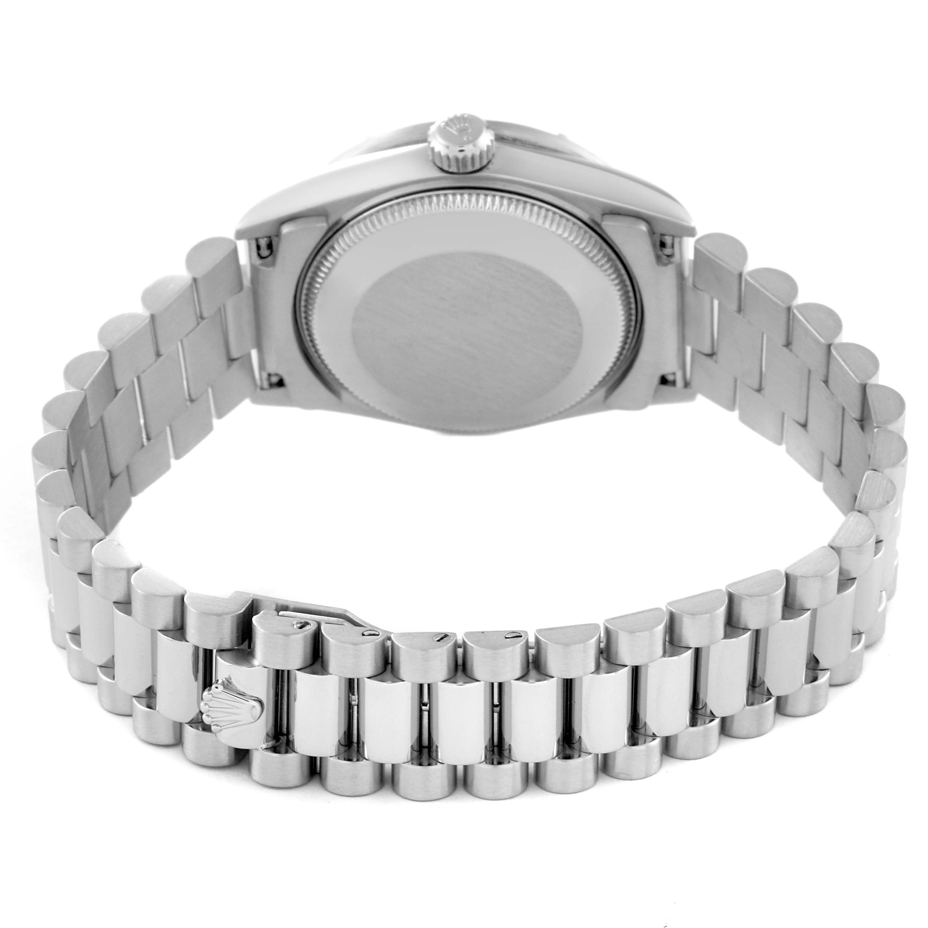 This image shows the back of a Rolex President 68266 Women
s Platinum Blue Dial 68266 Women
s Platinum Blue Dial model watch, highlighting the bracelet and clasp.