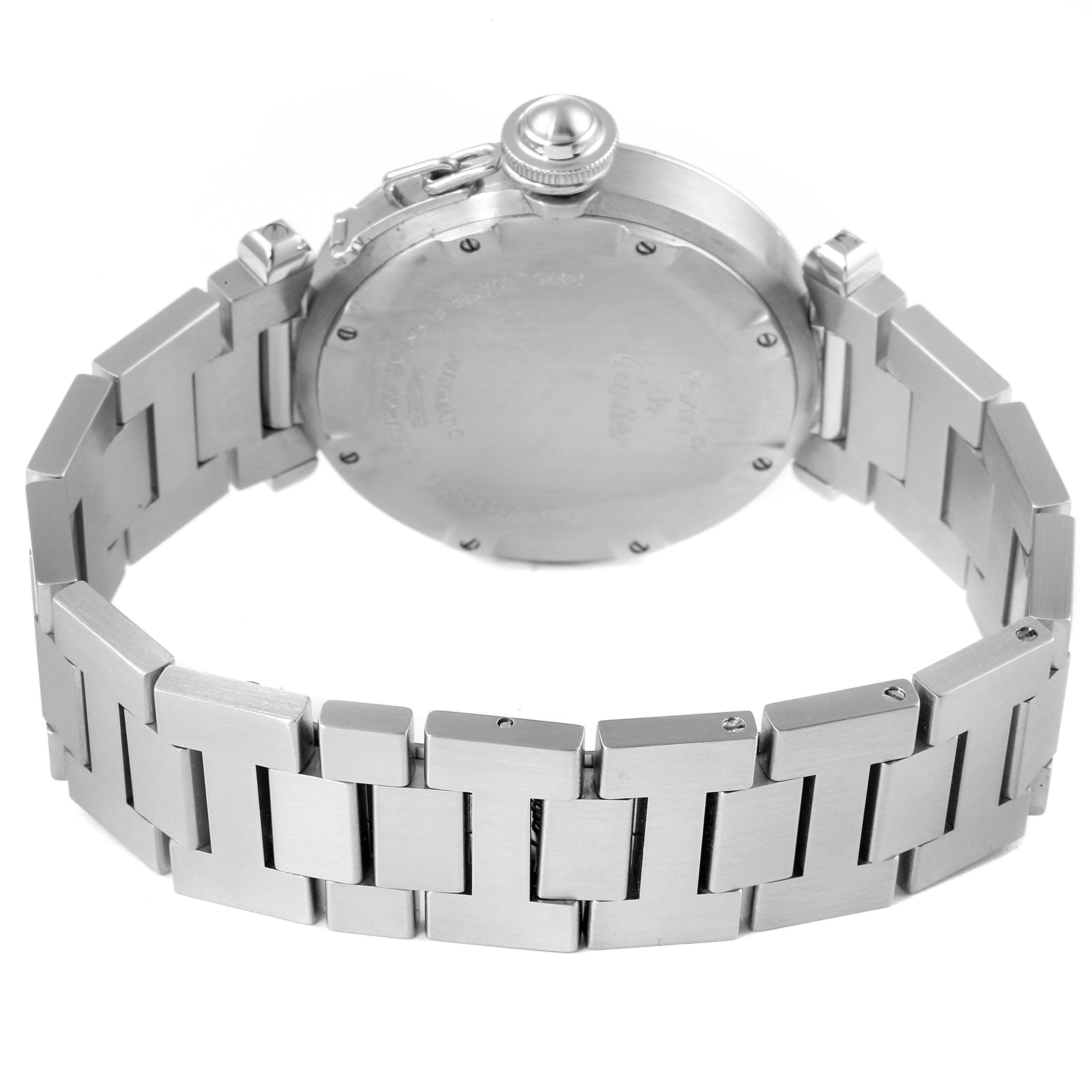 The image shows the back view and bracelet of the Cartier Pasha W31044M7 Men's Stainless Steel White Dial W31044M7 Men's Stainless Steel White Dial watch.