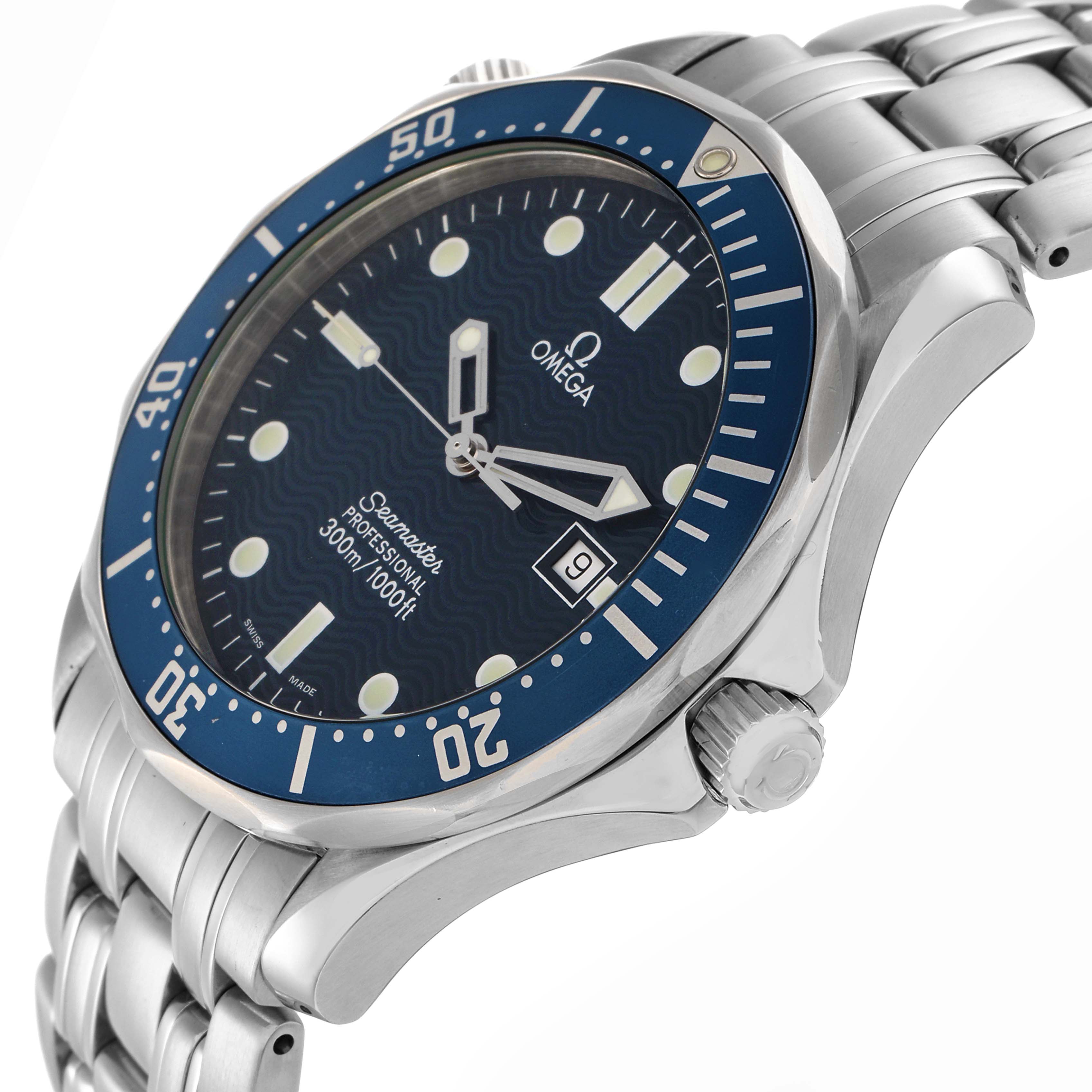 The Omega Seamaster 2541.80.00 Men
s Stainless Steel Blue Dial 2541.80.00 Men
s Stainless Steel Blue Dial watch is shown at a diagonal angle, highlighting the bezel, crown, and bracelet.
