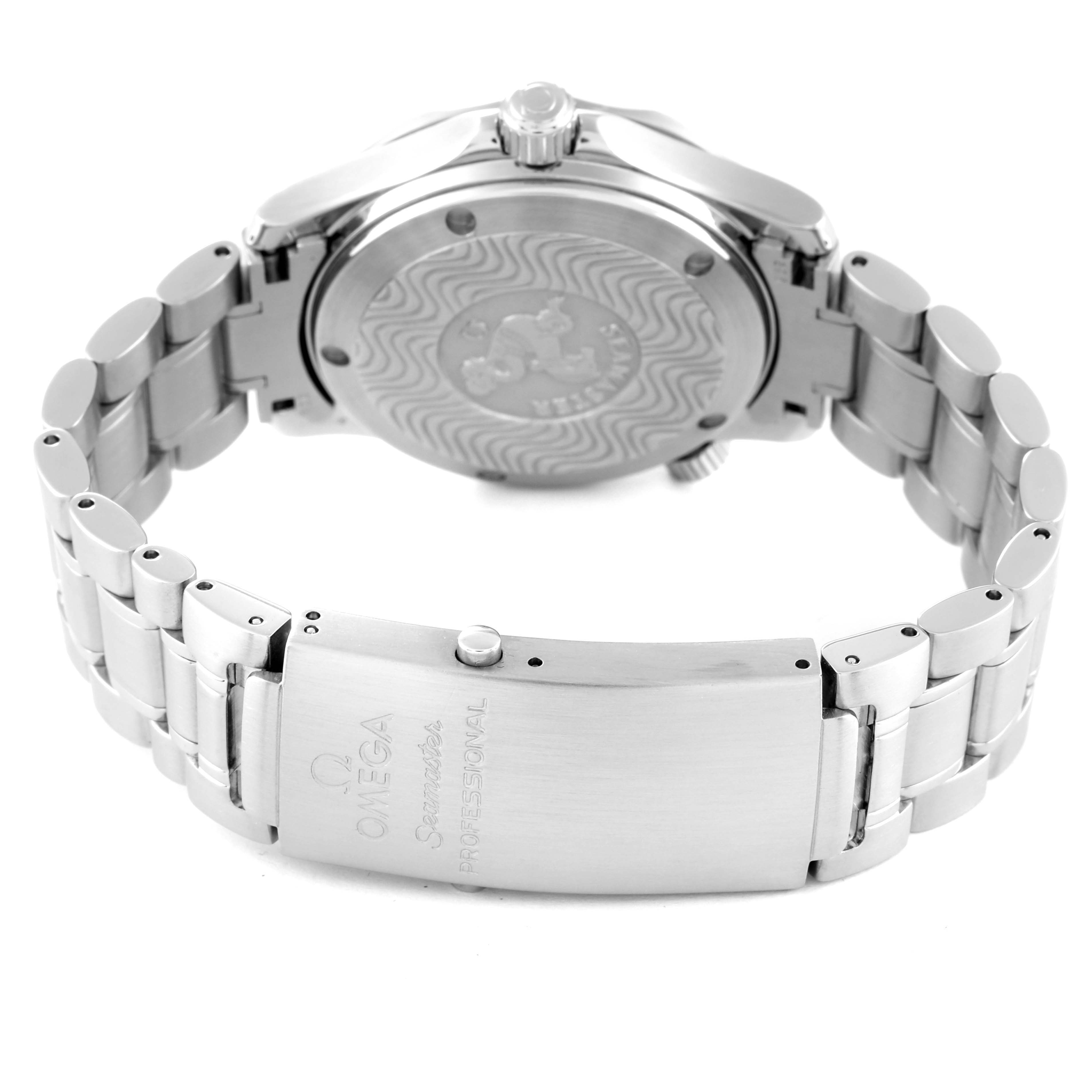 The image shows the back case and clasp of the Omega Seamaster 2252.50.00 Men's Stainless Steel Black Dial 2252.50.00 Men's Stainless Steel Black Dial watch.