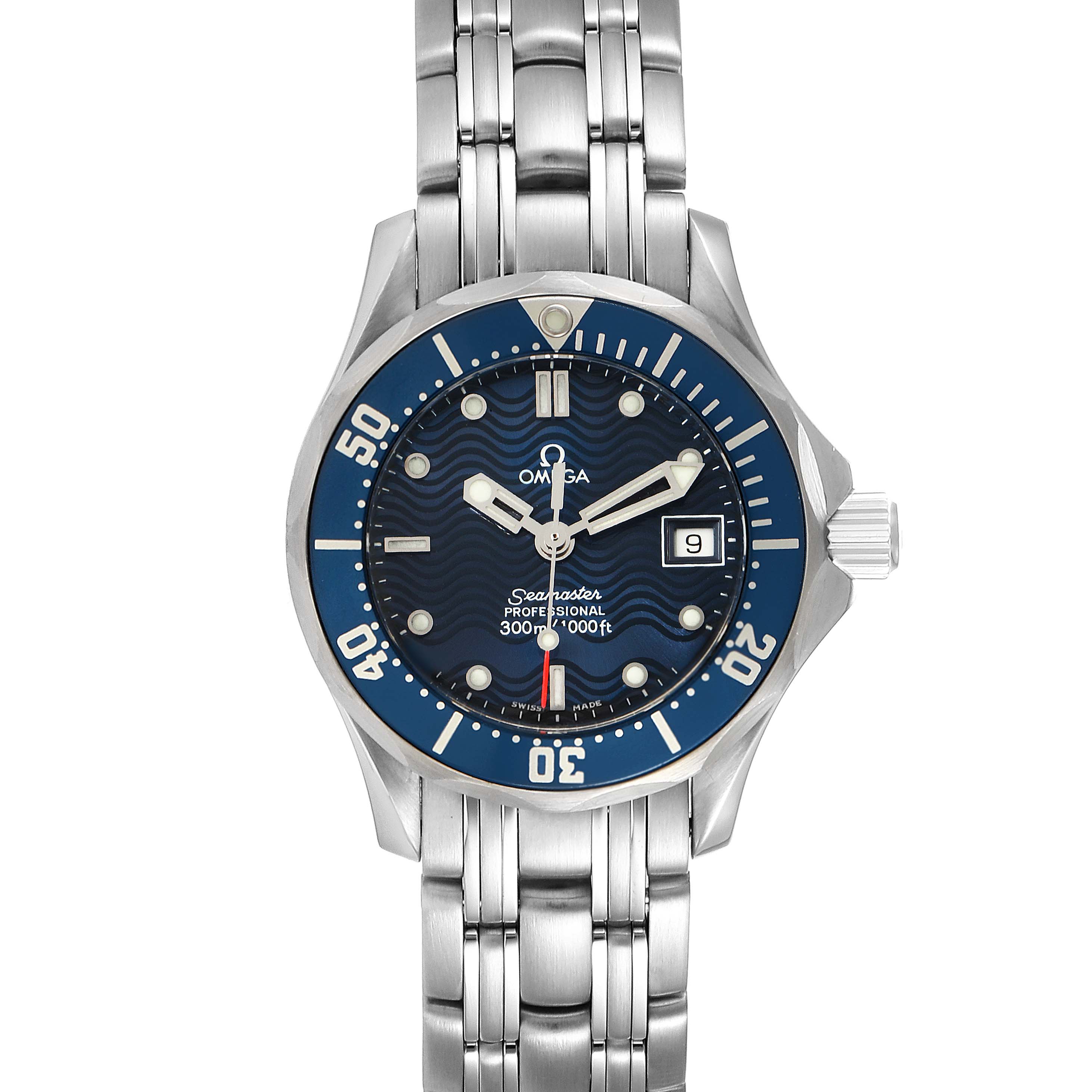 The image shows a front view of the Omega 2583.80.00 Women
s Stainless Steel Blue Dial 2583.80.00 Women
s Stainless Steel Blue Dial Seamaster Diver 300M 28mm Steel Ladies Watch 2583.80.00, highlighting the dial and bracelet.