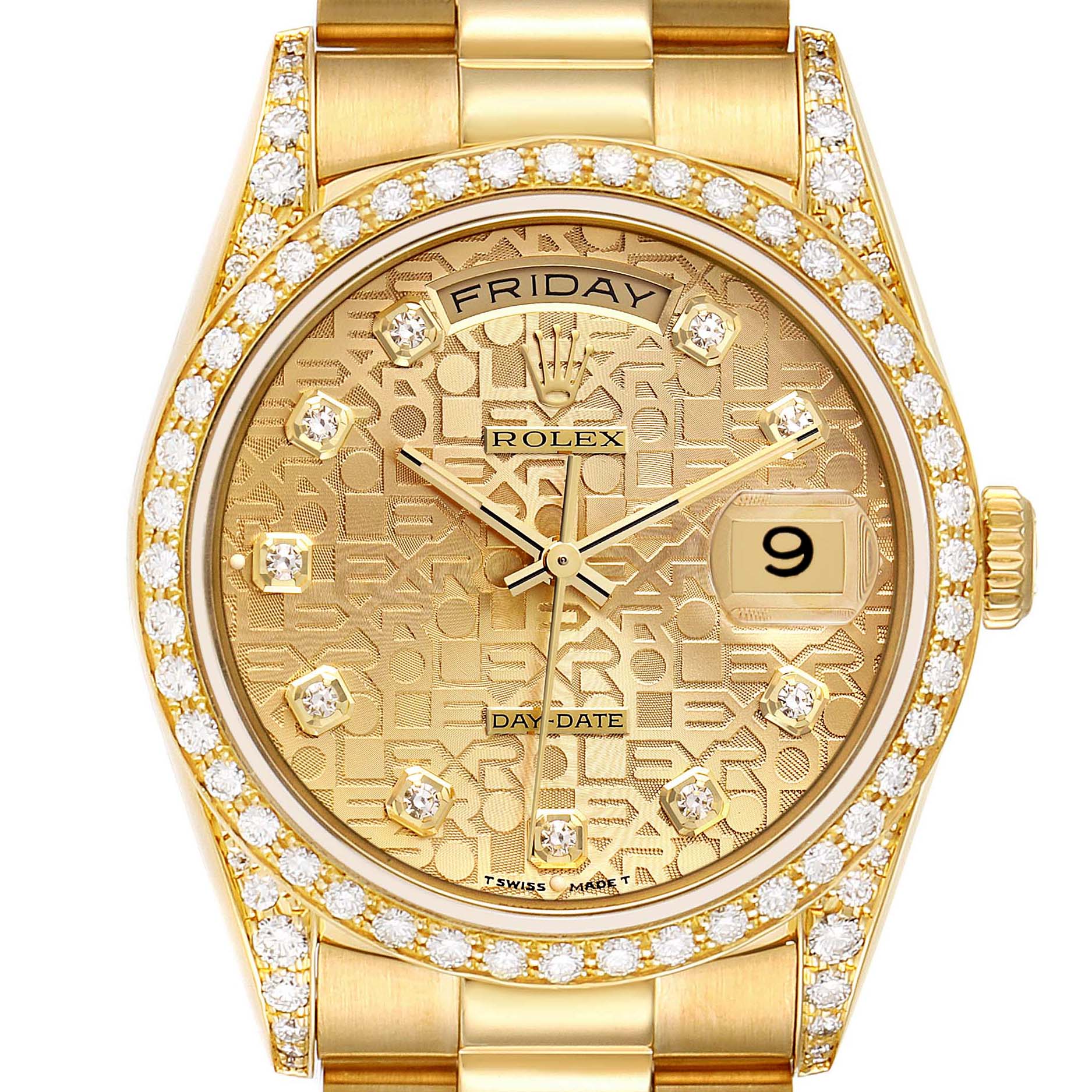 This image shows the face and bezel of a Rolex President 18338 Men
s Yellow Gold Champagne Dial 18338 Men
s Yellow Gold Champagne Dial model watch in a close-up angle.