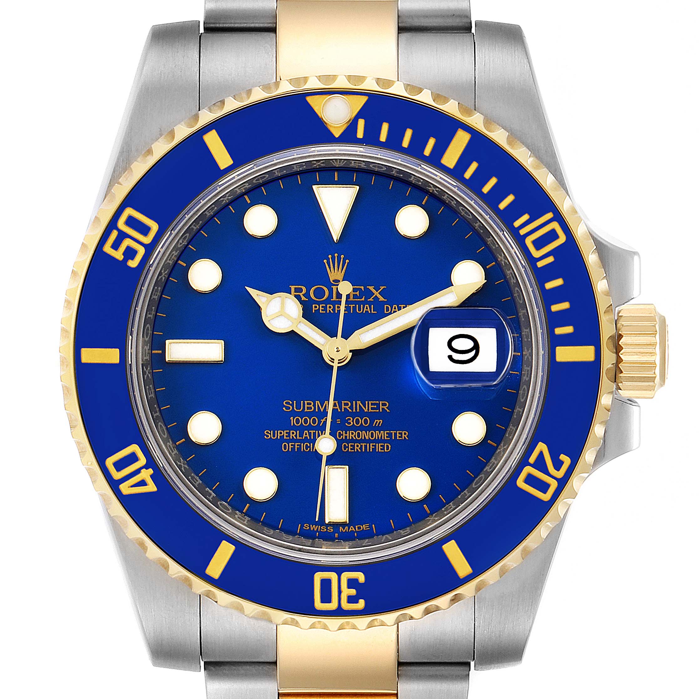 This image shows a front view of a Rolex Submariner 116613 Men
s Steel and Gold (two tone) Blue Dial 116613 Men
s Steel and Gold (two tone) Blue Dial watch featuring a blue dial and bezel, gold accents, and the date window at 3 o
clock.