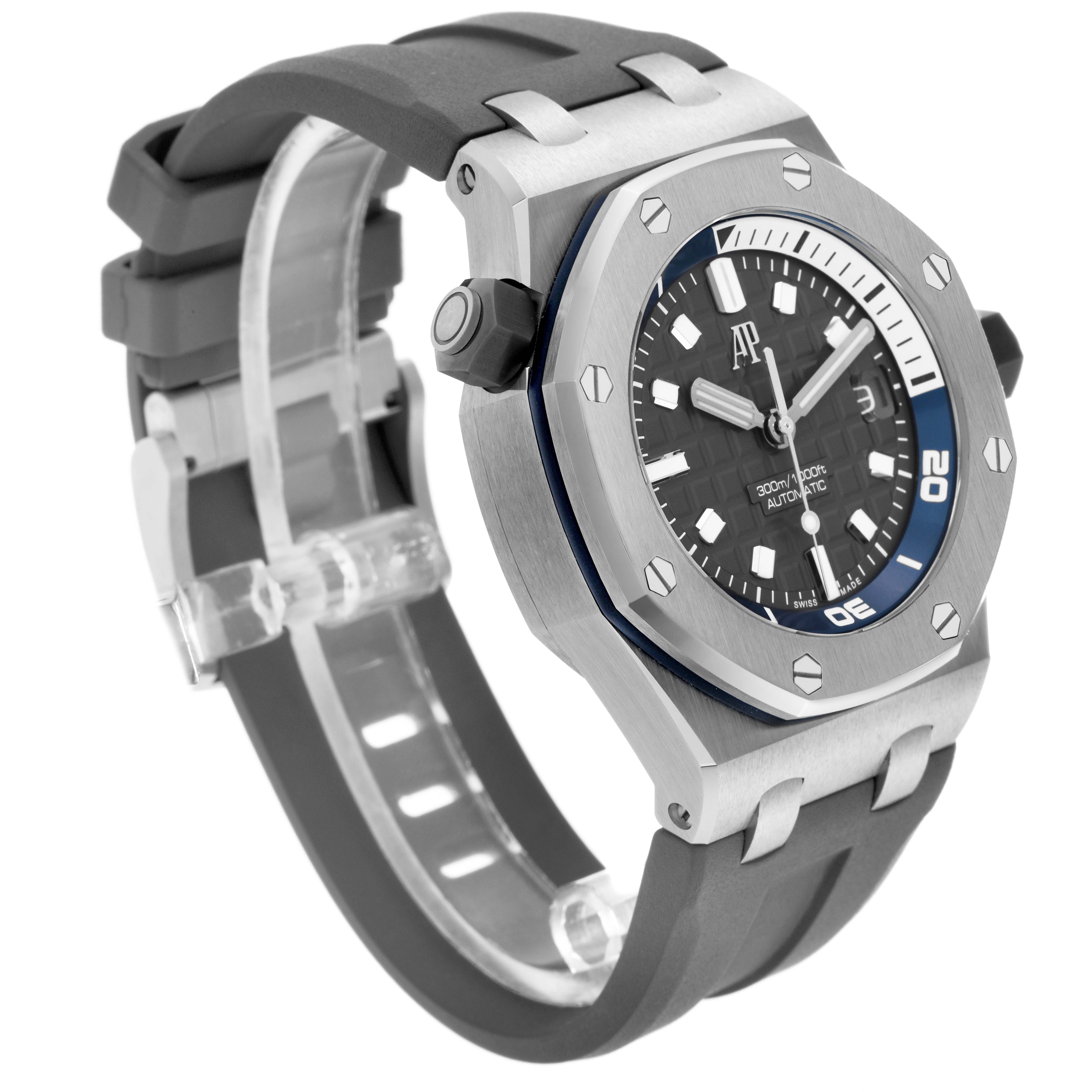 The Audemars Piguet Royal Oak Offshore 15720ST Men
s Stainless Steel Green Dial 15720ST Men
s Stainless Steel Green Dial is shown from a three-quarter angle, displaying the bezel, dial, and rubber strap.