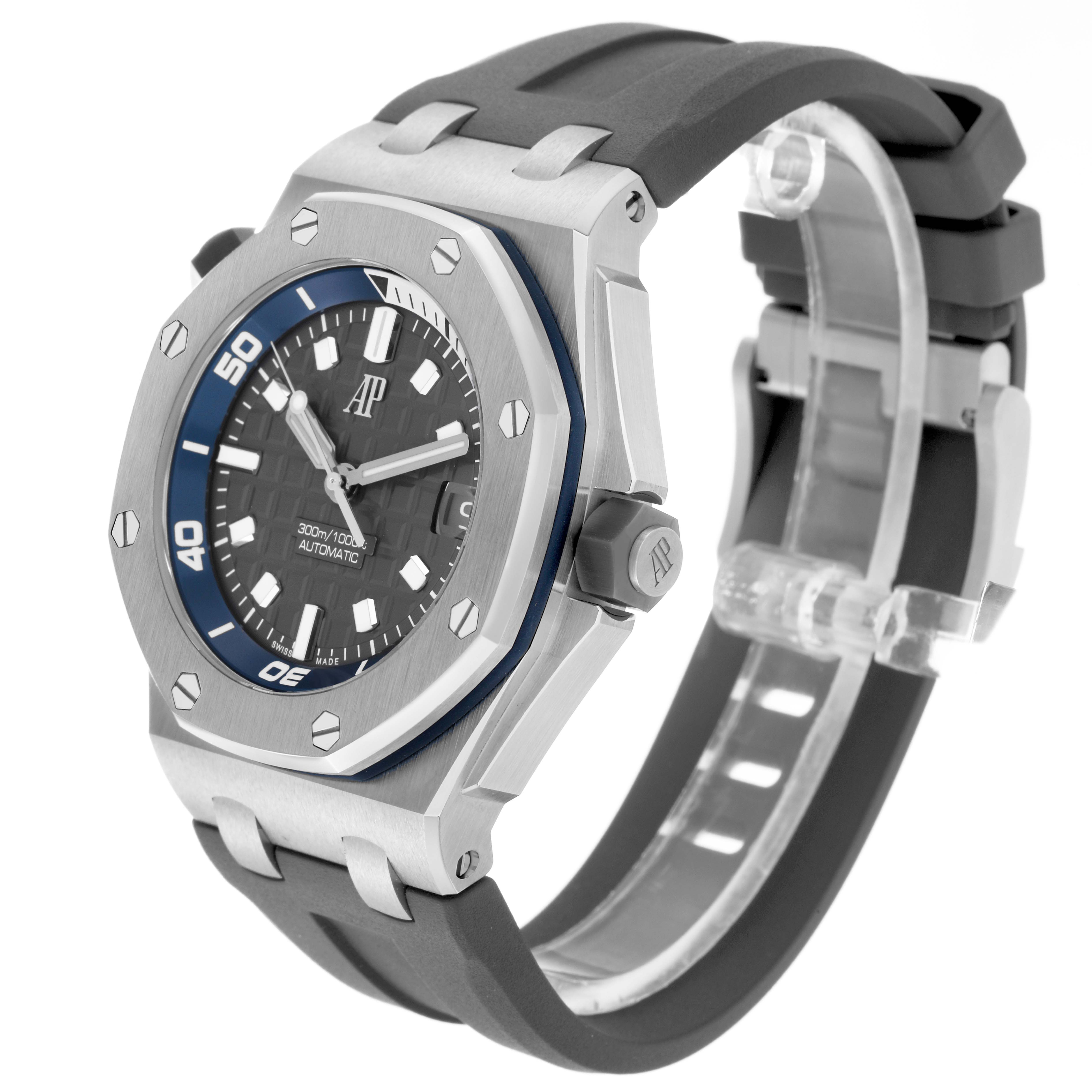 The Audemars Piguet Royal Oak Offshore 15720ST Men
s Stainless Steel Green Dial 15720ST Men
s Stainless Steel Green Dial watch is shown from a three-quarter angle, displaying the bezel, dial, crown, and strap.