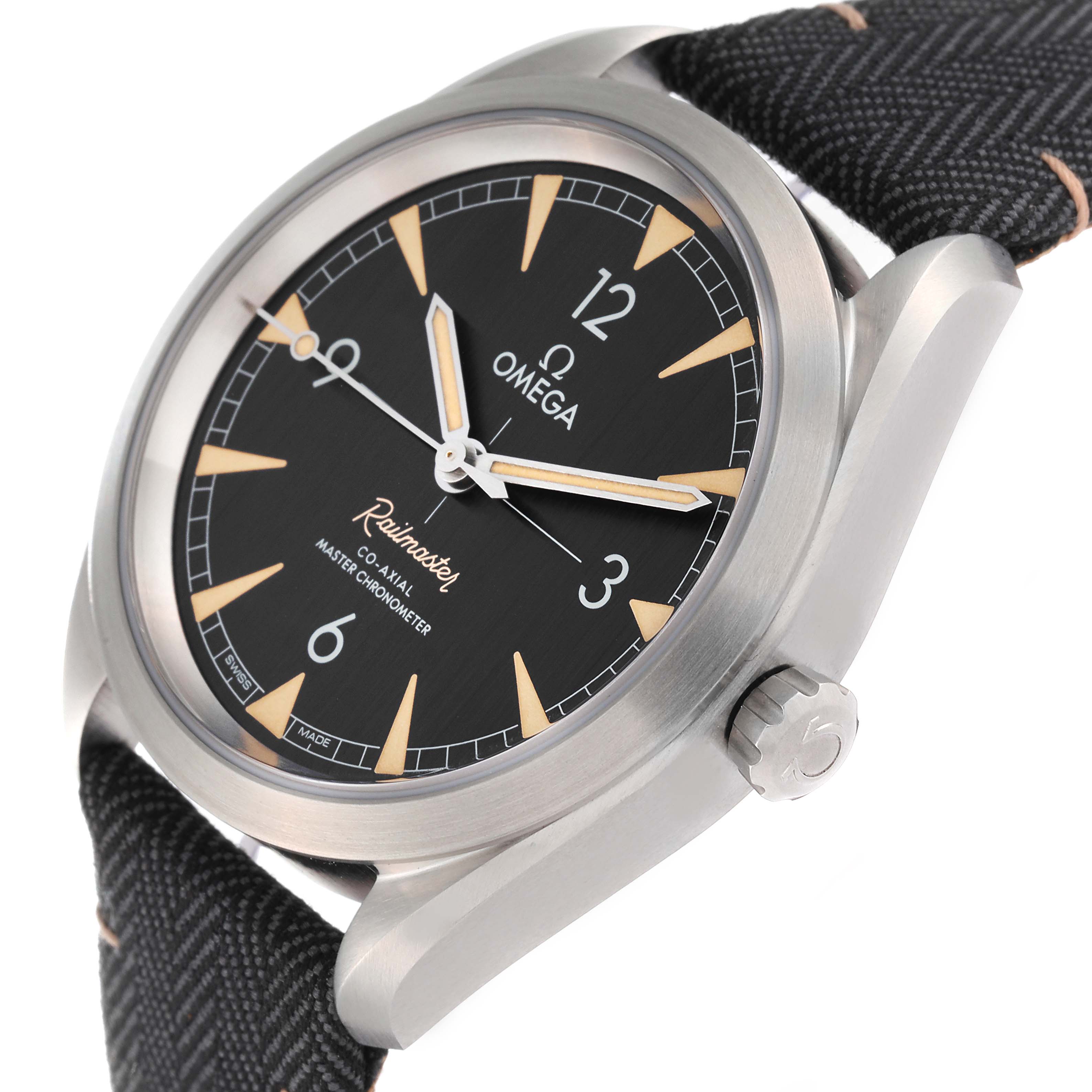 The image shows an angled close-up of the Omega Aqua Terra 220.12.40.20.01.001 Men's Stainless Steel Black Dial 220.12.40.20.01.001 Men's Stainless Steel Black Dial watch's face, bezel, crown, and strap.