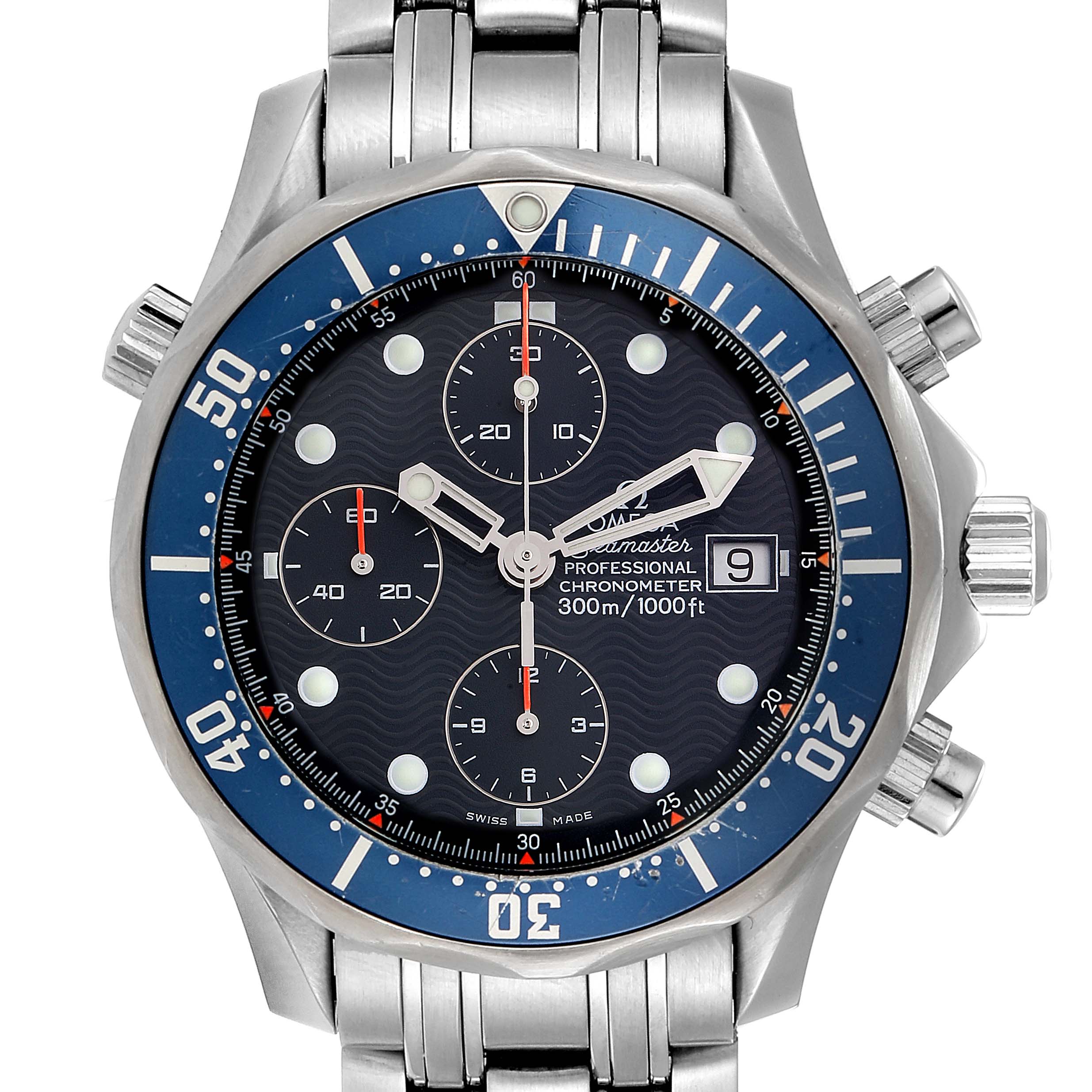 The image shows a front view of an Omega Seamaster 2599.80.00 Men
s Stainless Steel Blue Dial 2599.80.00 Men
s Stainless Steel Blue Dial watch, featuring its dial, bezel, and stainless steel bracelet.
