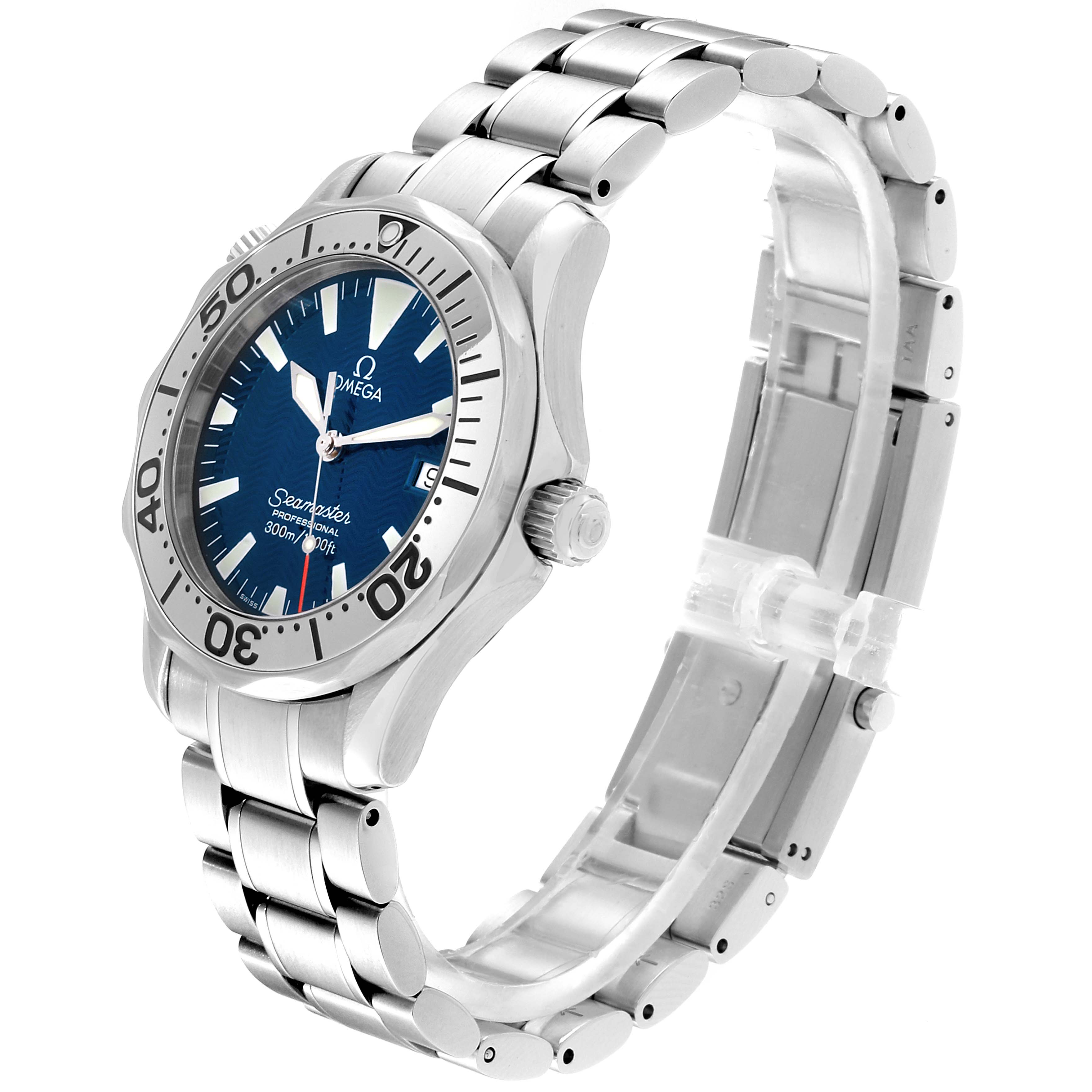 This image shows a side perspective of an Omega Seamaster 2263.80.00 Men
s Stainless Steel Blue Dial 2263.80.00 Men
s Stainless Steel Blue Dial watch, highlighting its blue dial, bezel, and bracelet.