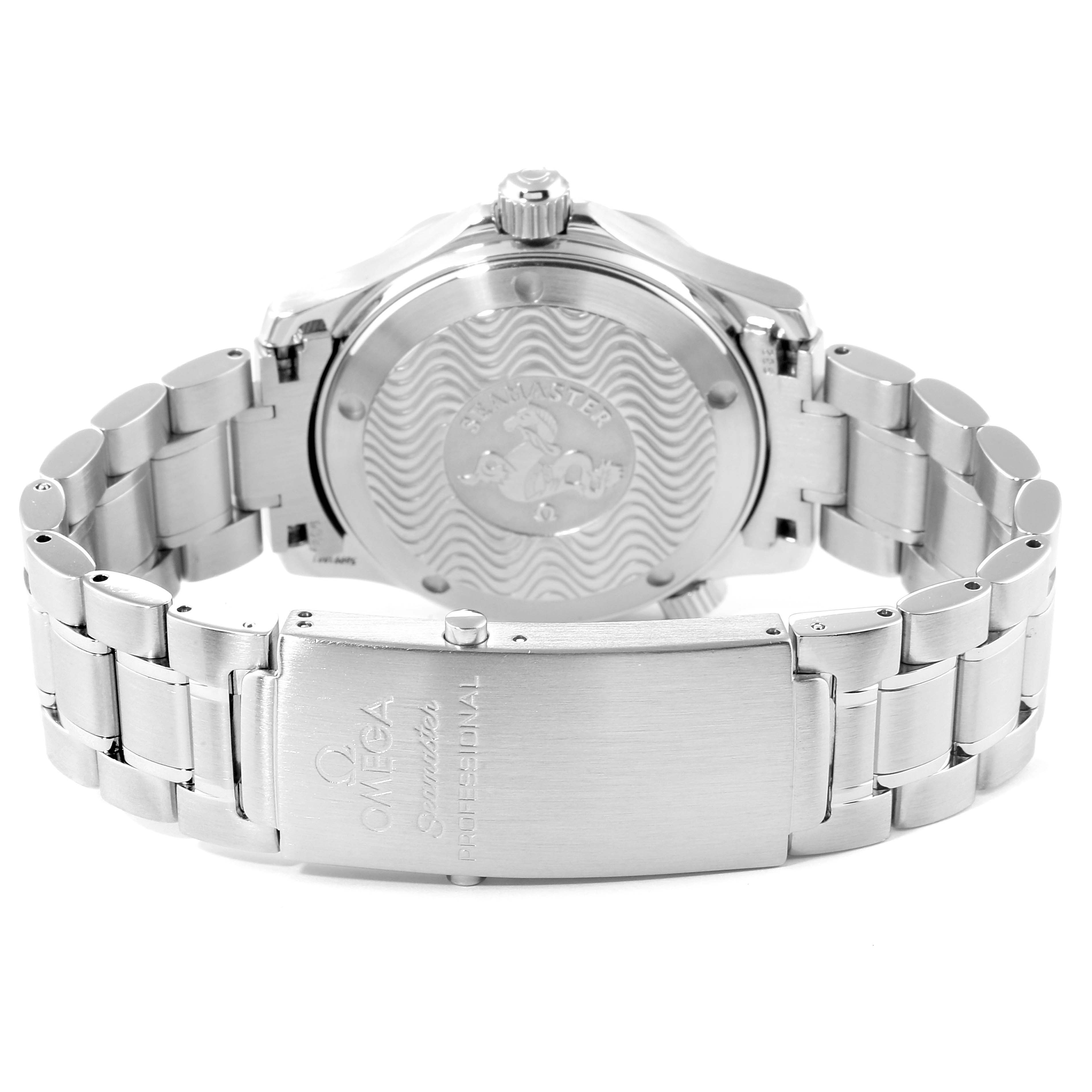 The image shows the back case and stainless steel bracelet of an Omega Seamaster 2263.80.00 Men
s Stainless Steel Blue Dial 2263.80.00 Men
s Stainless Steel Blue Dial watch, highlighting the clasp and the case back engraving.