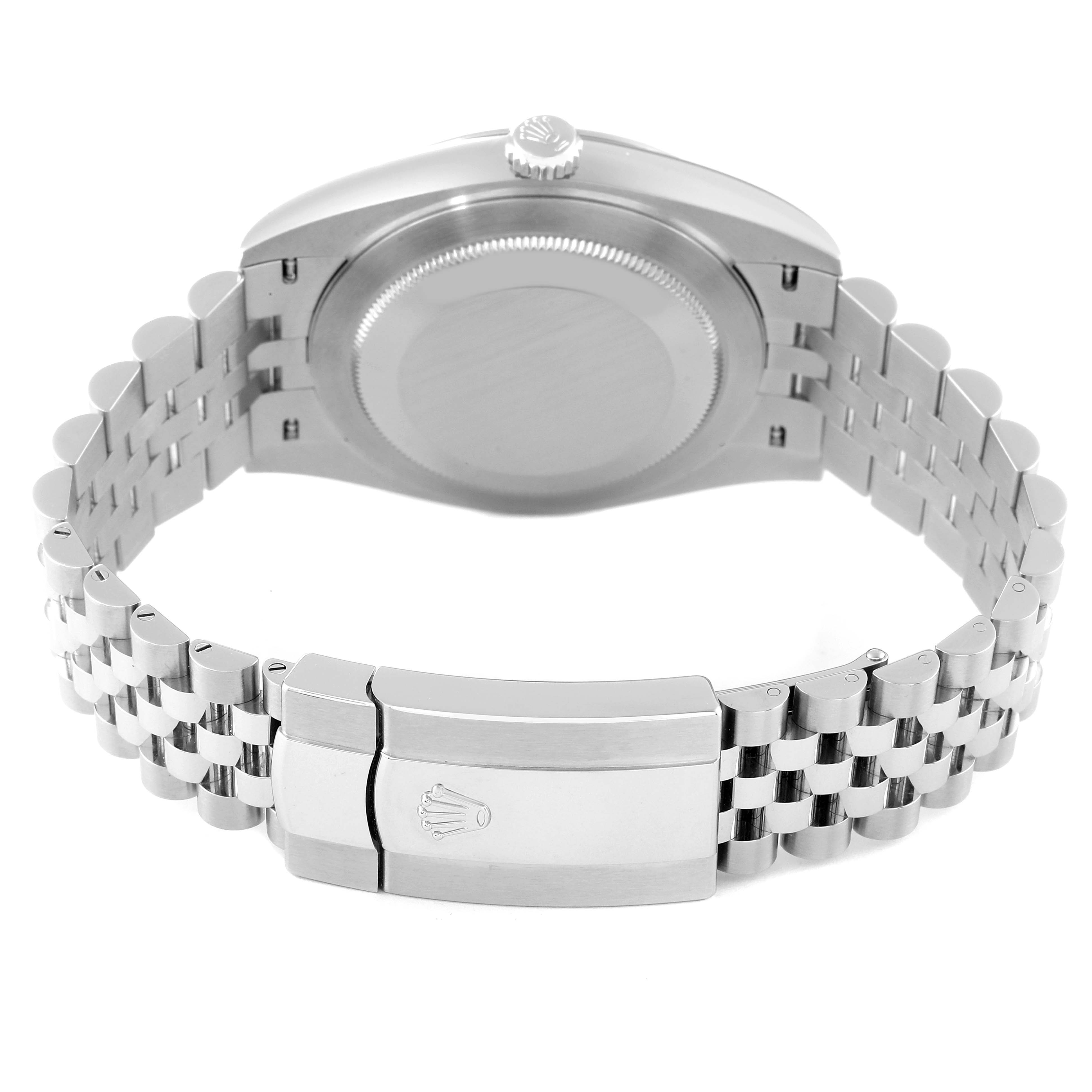 The image shows the back case and the bracelet of the Datejust 41 model by Rolex from a rear angle.