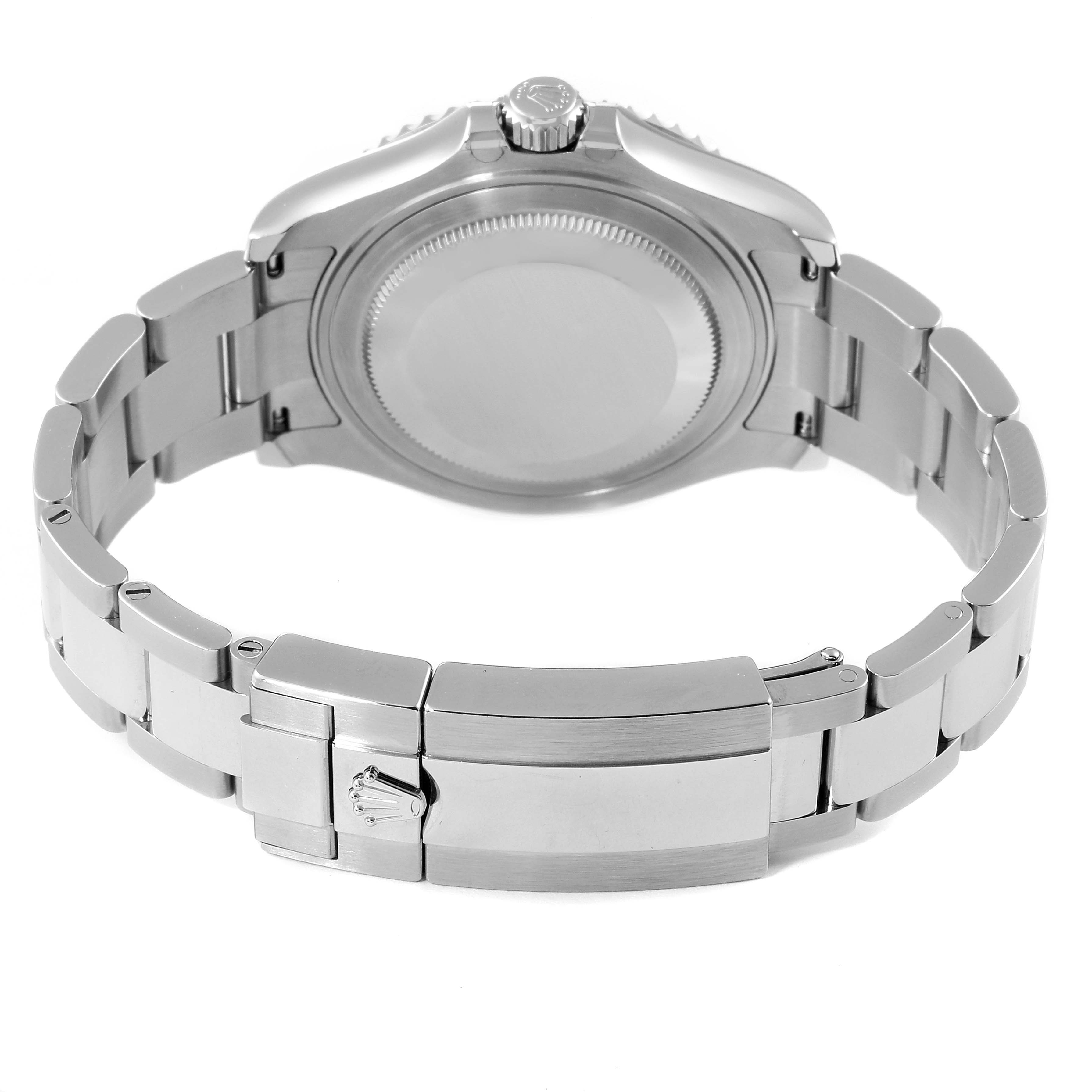 The image shows the rear view of a Rolex Yacht-Master 268622 Men
s Stainless Steel Grey Dial 268622 Men
s Stainless Steel Grey Dial watch, highlighting its case back, bracelet, and clasp.