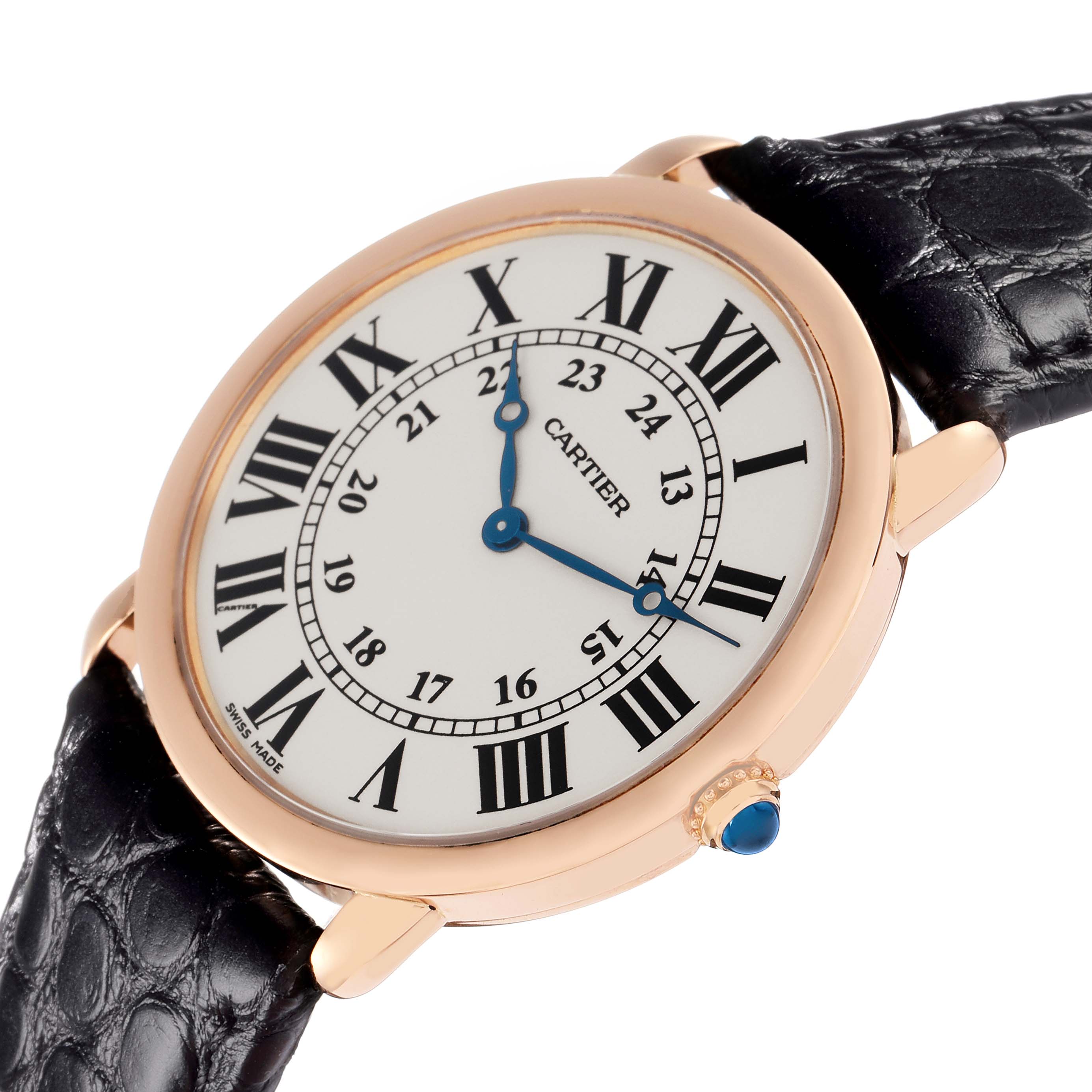 The Cartier Ronde W6800251 Men
s Rose Gold Silver Dial W6800251 Men
s Rose Gold Silver Dial watch is shown at an angle highlighting its face, Roman numerals, blue hands, bezel, and leather strap.