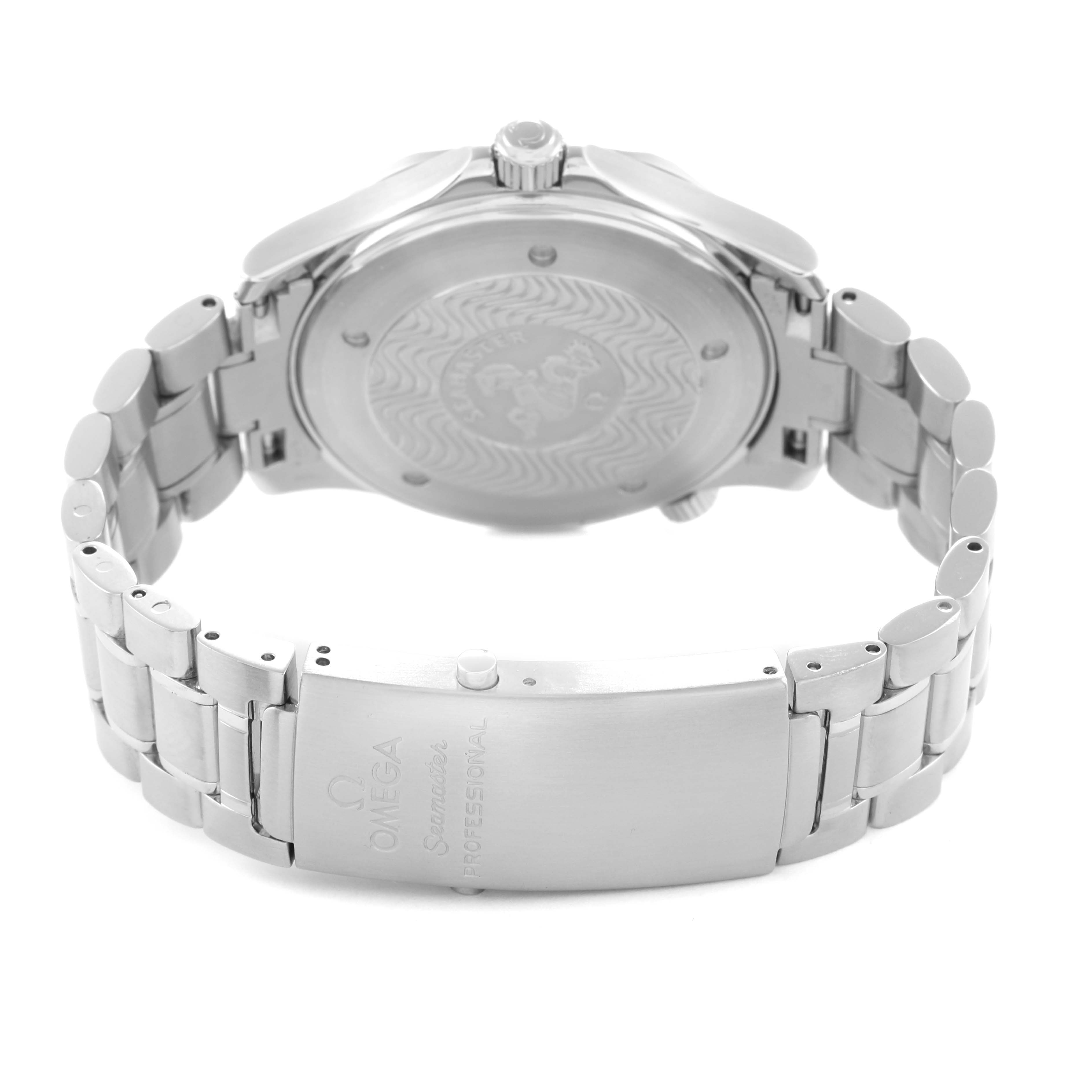 The image shows the back and bracelet of an Omega Seamaster 2264.50.00 Men
s Stainless Steel Black Dial 2264.50.00 Men
s Stainless Steel Black Dial watch, highlighting the case back and clasp.