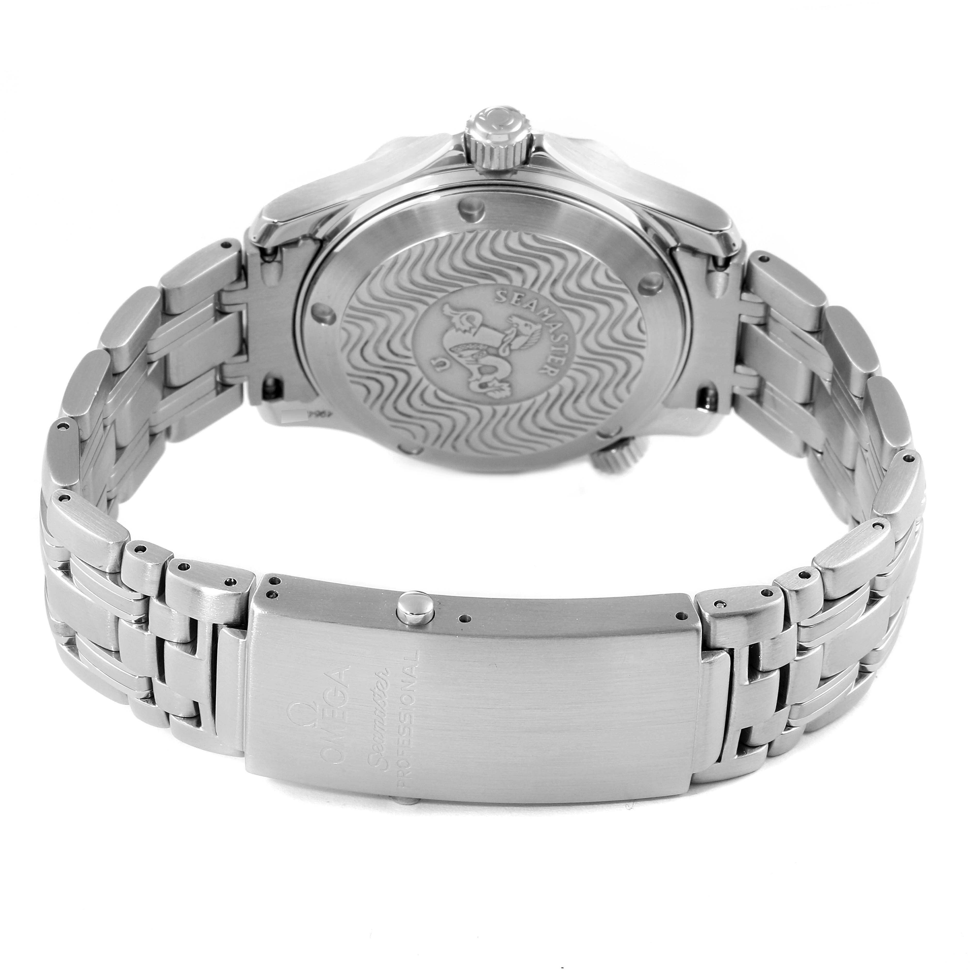 The image shows the back case and stainless steel bracelet of an Omega Seamaster 2551.80.00 Men's Stainless Steel Blue Dial 2551.80.00 Men's Stainless Steel Blue Dial wristwatch.