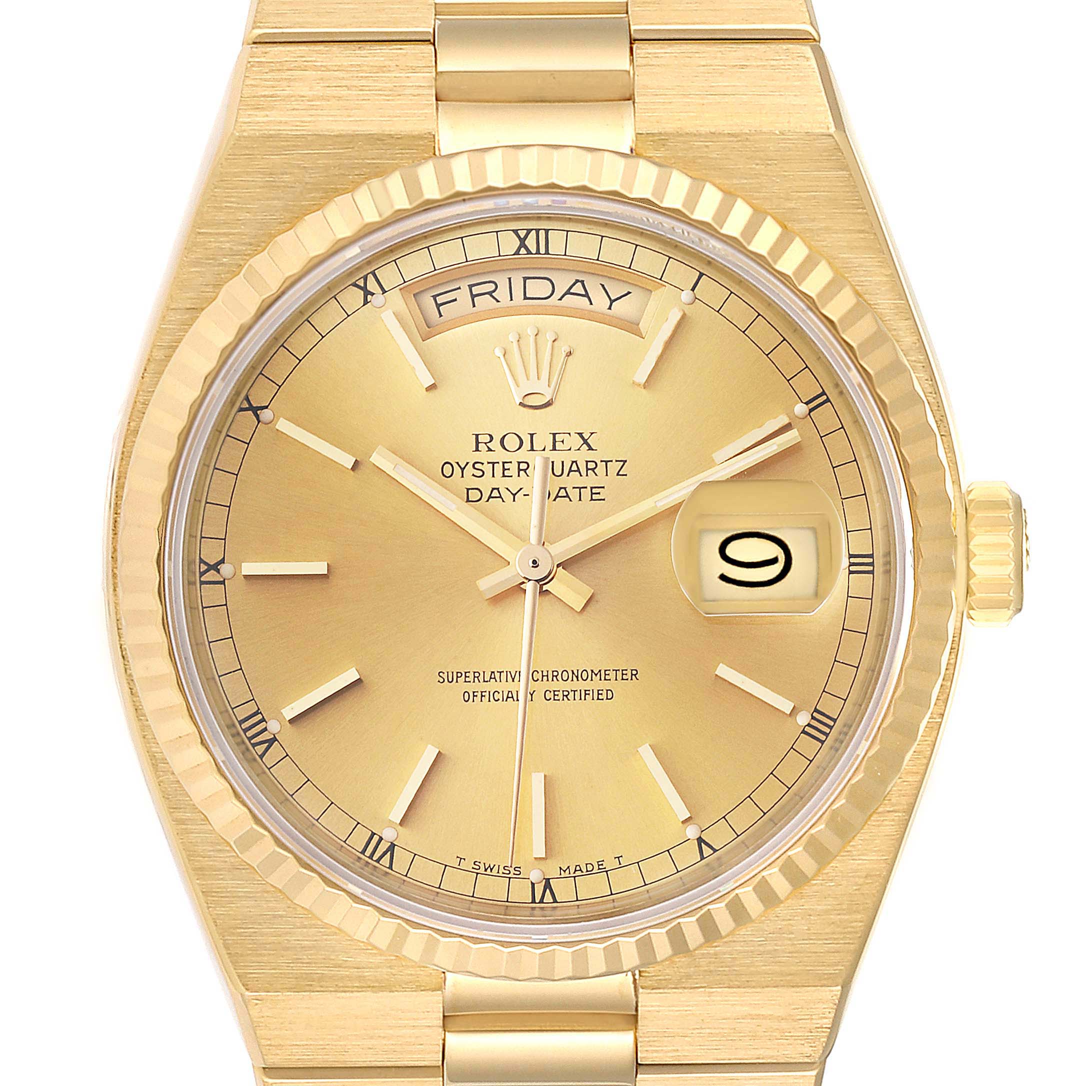 The image shows a frontal view of a Rolex Oysterquartz 19018 Men
s Yellow Gold Champagne Dial 19018 Men
s Yellow Gold Champagne Dial model watch, displaying the dial, fluted bezel, day and date indicators.