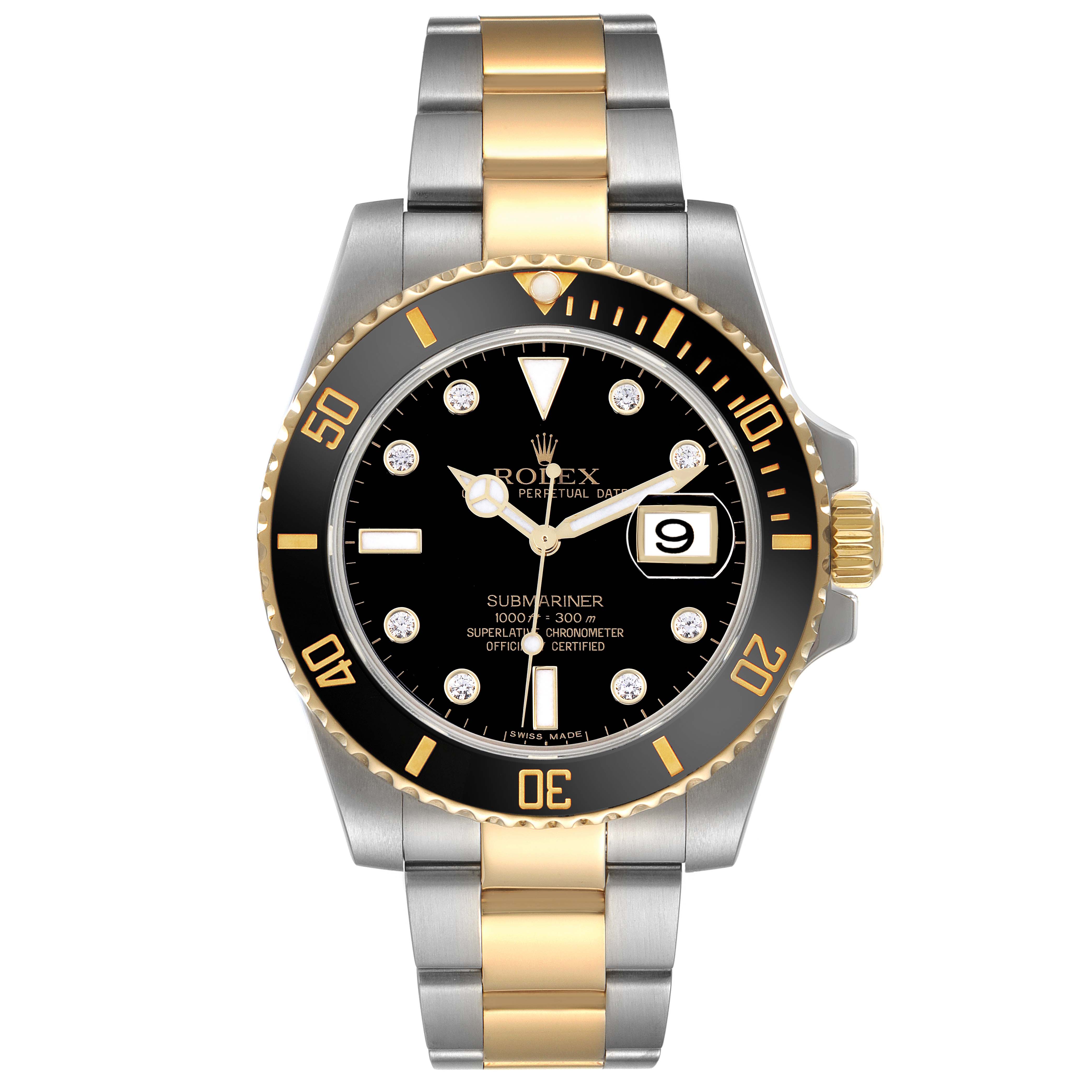 The Rolex Submariner 116613 Men
s Steel and Gold (two tone) Black Dial 116613 Men
s Steel and Gold (two tone) Black Dial is shown from the front, highlighting the bezel, dial, bracelet, and date magnifier.