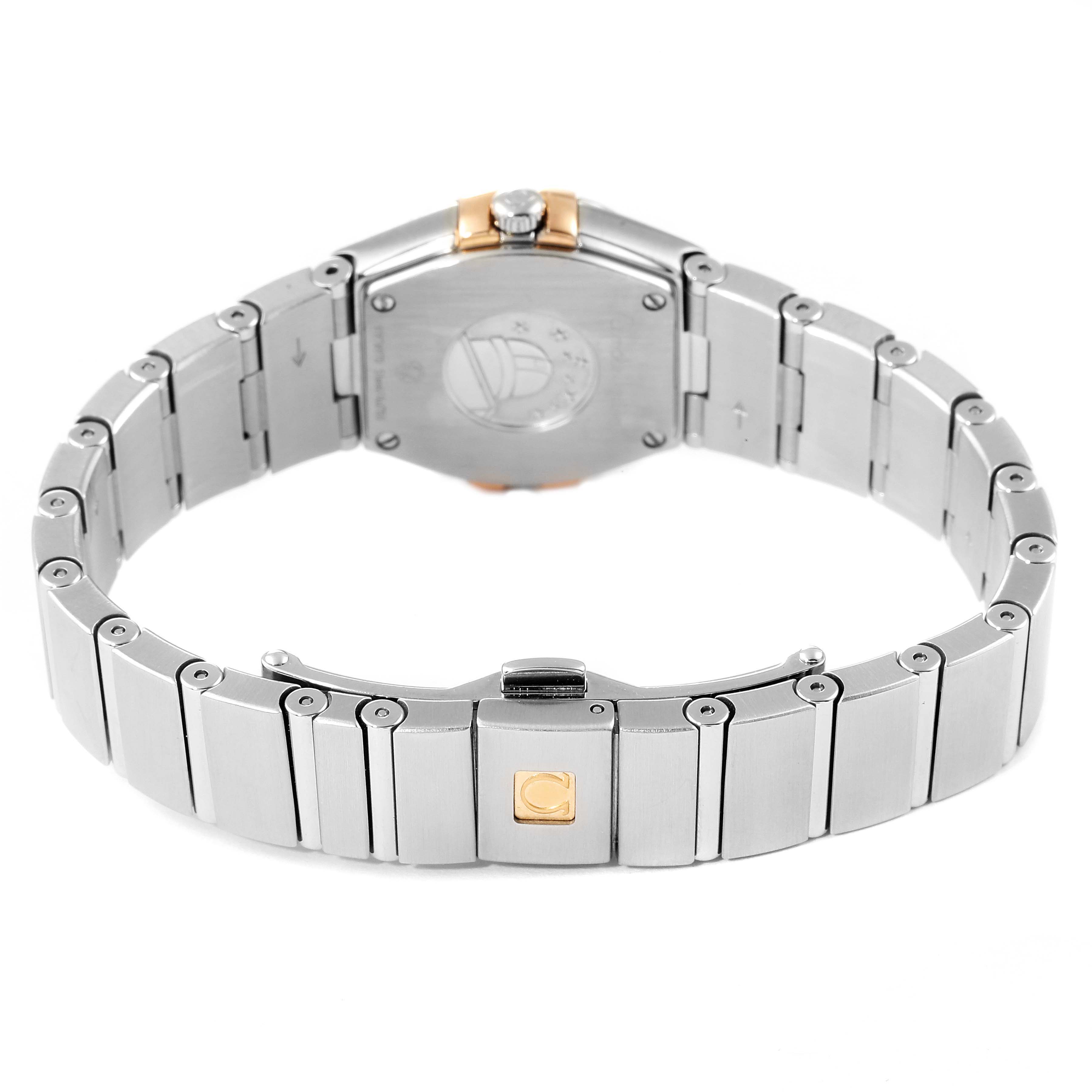 This image shows the back and bracelet of the Omega 123.20.24.60.53.002 Women
s Stainless Steel Blue Dial 123.20.24.60.53.002 Women
s Stainless Steel Blue Dial Constellation Steel Blue Diamond Dial Watch 123.20.24.60.53.002.