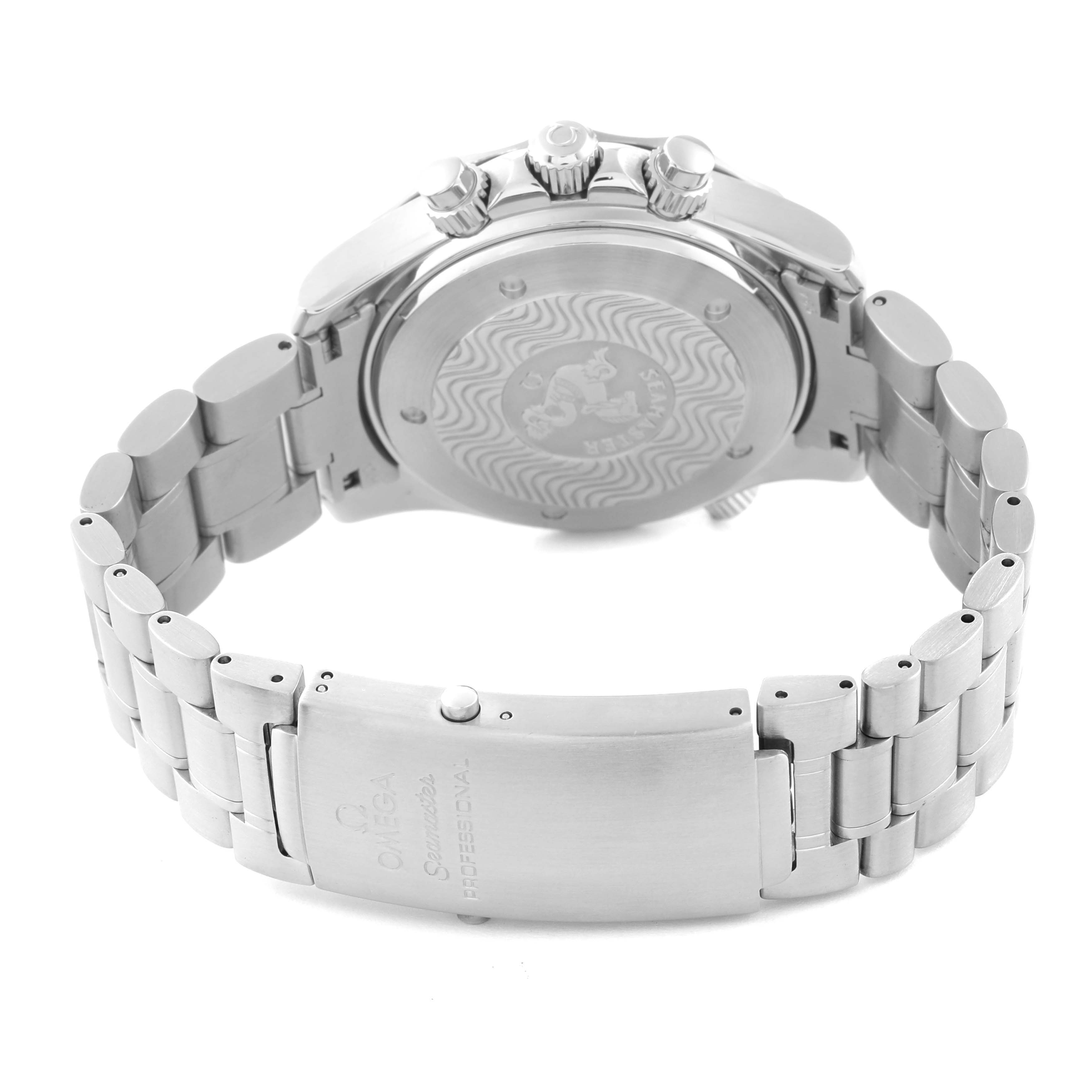 The image shows the back case and bracelet of the Omega Seamaster 2594.52.00 Men
s Stainless Steel Black Dial 2594.52.00 Men
s Stainless Steel Black Dial model watch, displaying the clasp and engraved back.