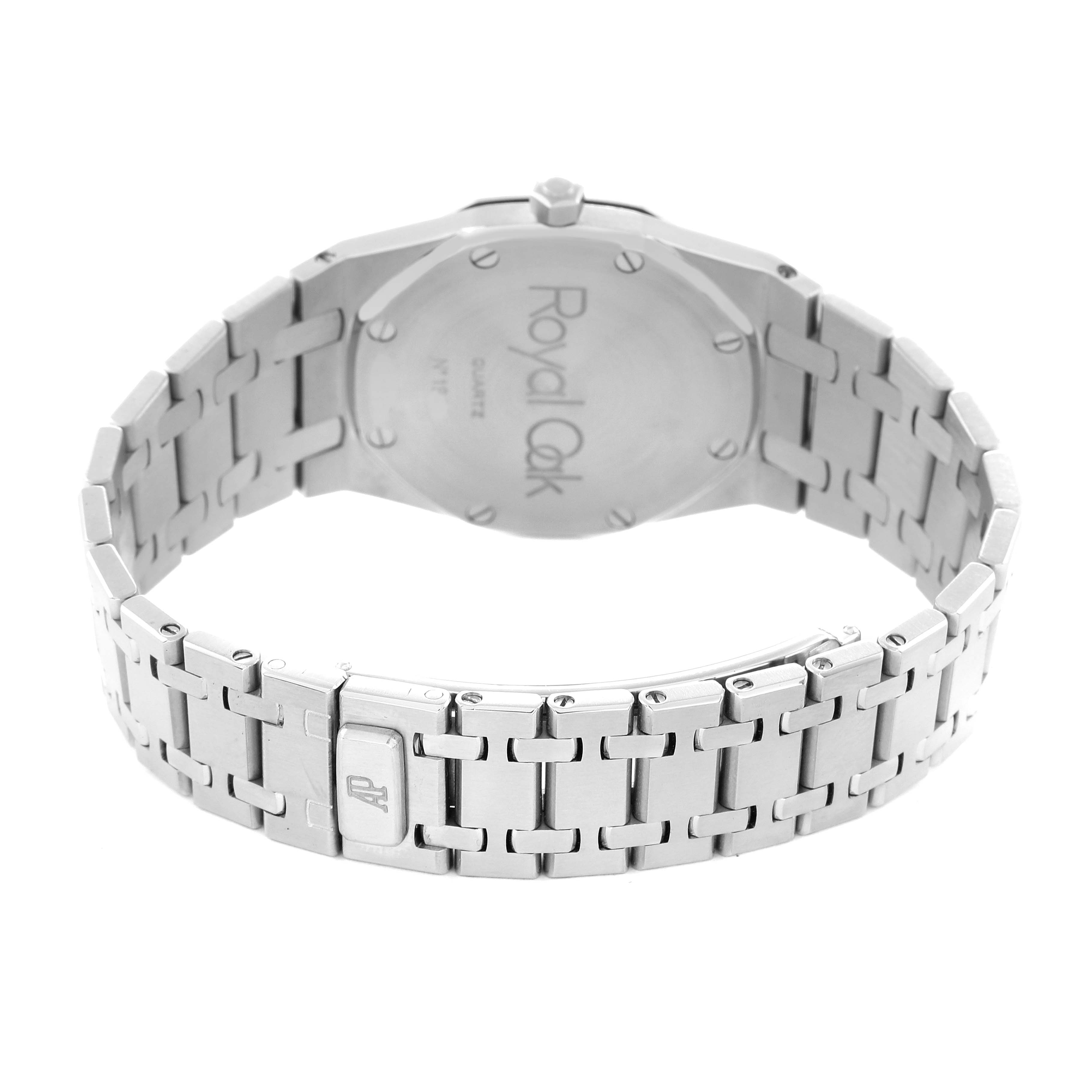 The image shows the back of an Audemars Piguet Royal Oak, model number 56175ST, highlighting the bracelet and case back.