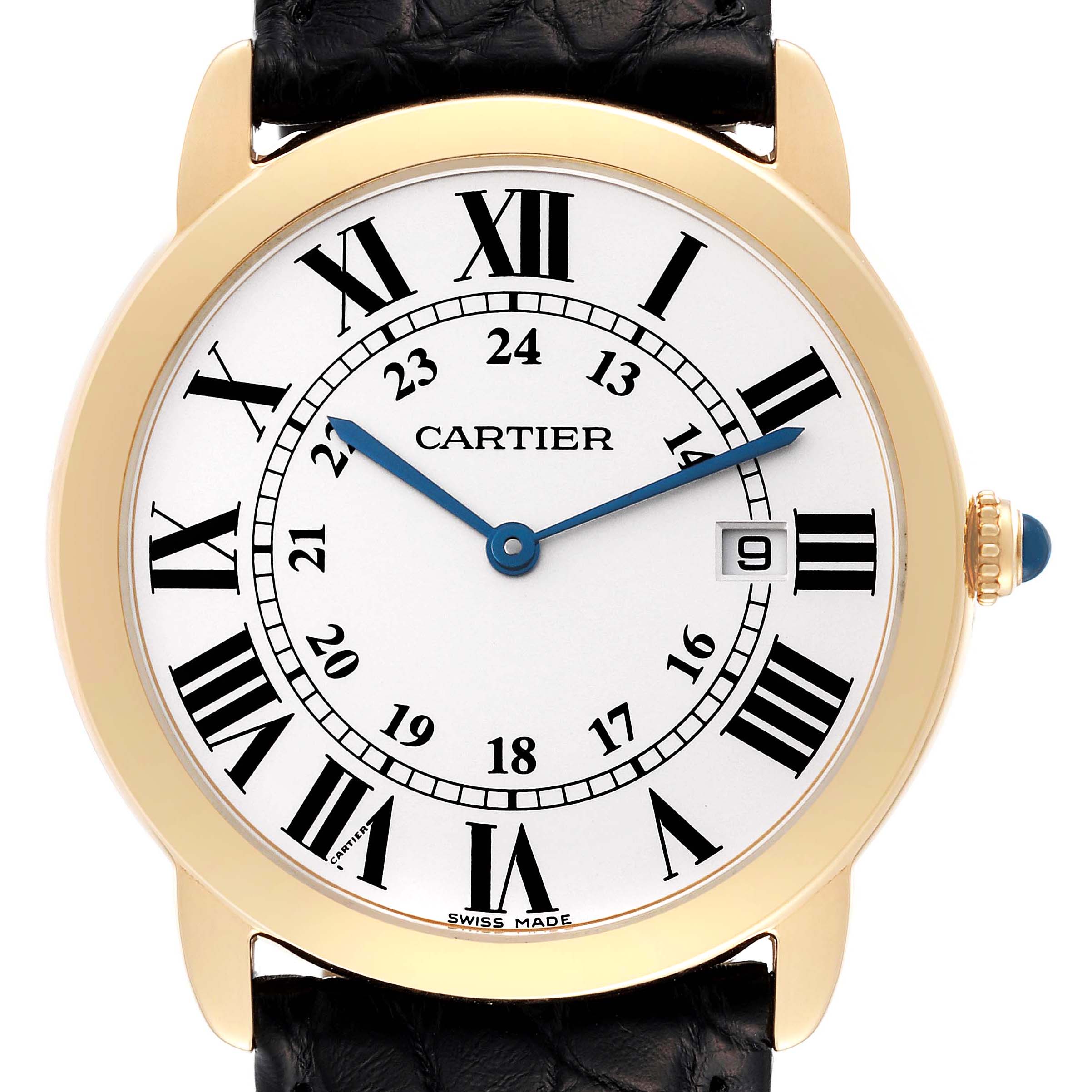 The image shows a front view of the Cartier Ronde W6700455 Men's Yellow Gold White Dial W6700455 Men's Yellow Gold White Dial watch, displaying its face, Roman numerals, date window, and blue hands.