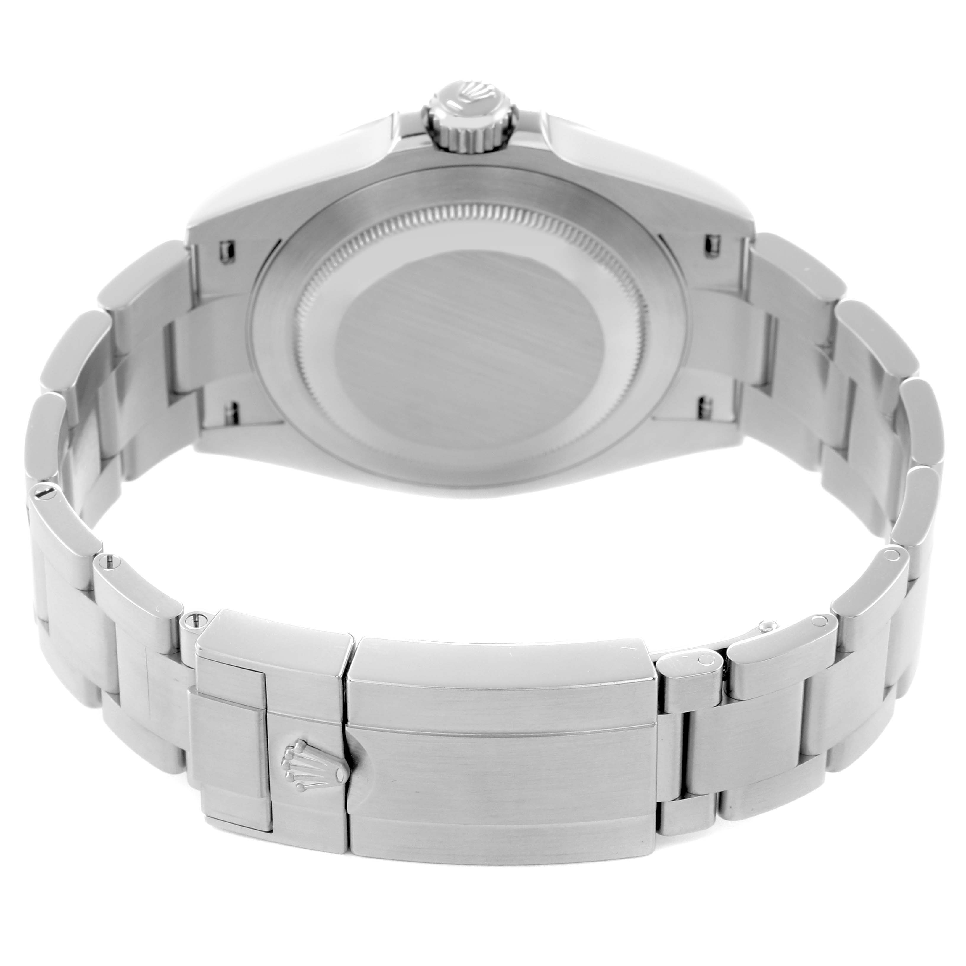 The image shows the back view of the Rolex Air-King model 126900, displaying the bracelet, clasp, and case back.