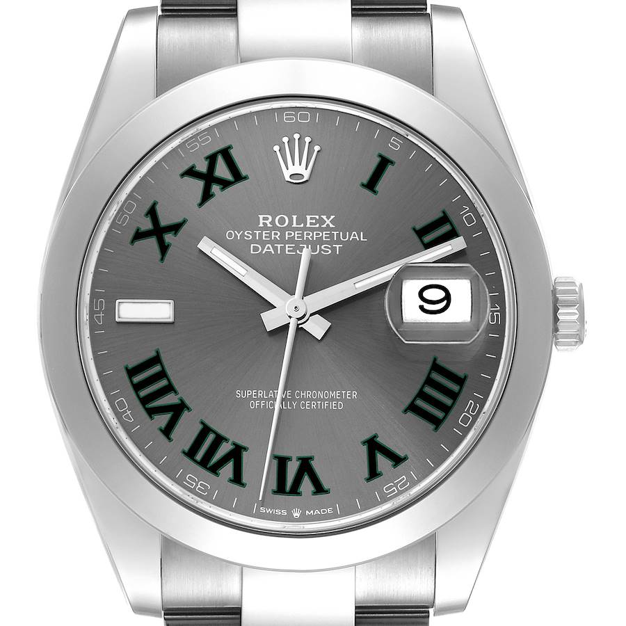 This image shows a Rolex Datejust 41 watch face, bezel, and part of the bracelet, viewed from the front.