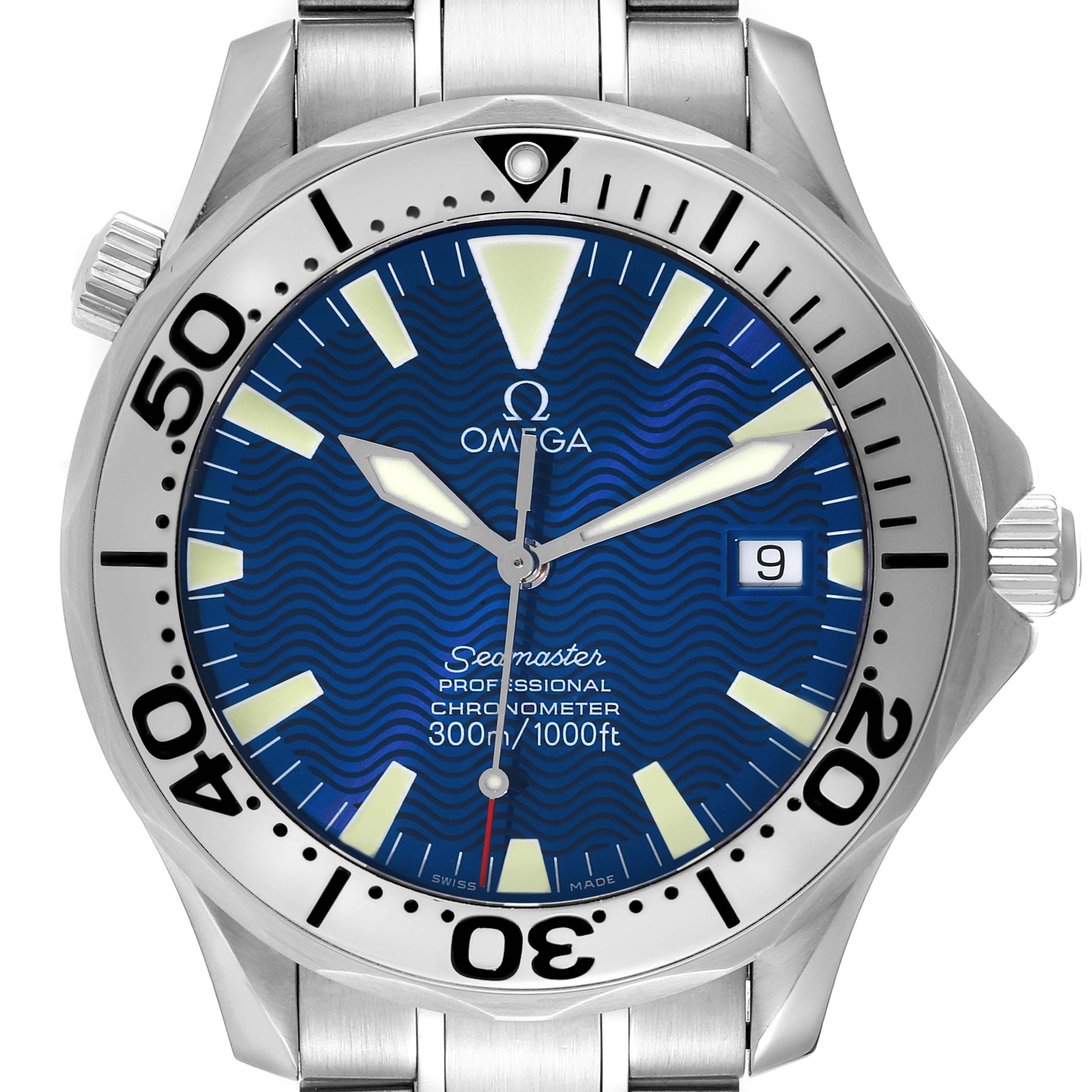 The image shows a front view of the Omega Seamaster 2255.80.00 Men's Stainless Steel Blue Dial 2255.80.00 Men's Stainless Steel Blue Dial watch, highlighting the dial, bezel, and bracelet.