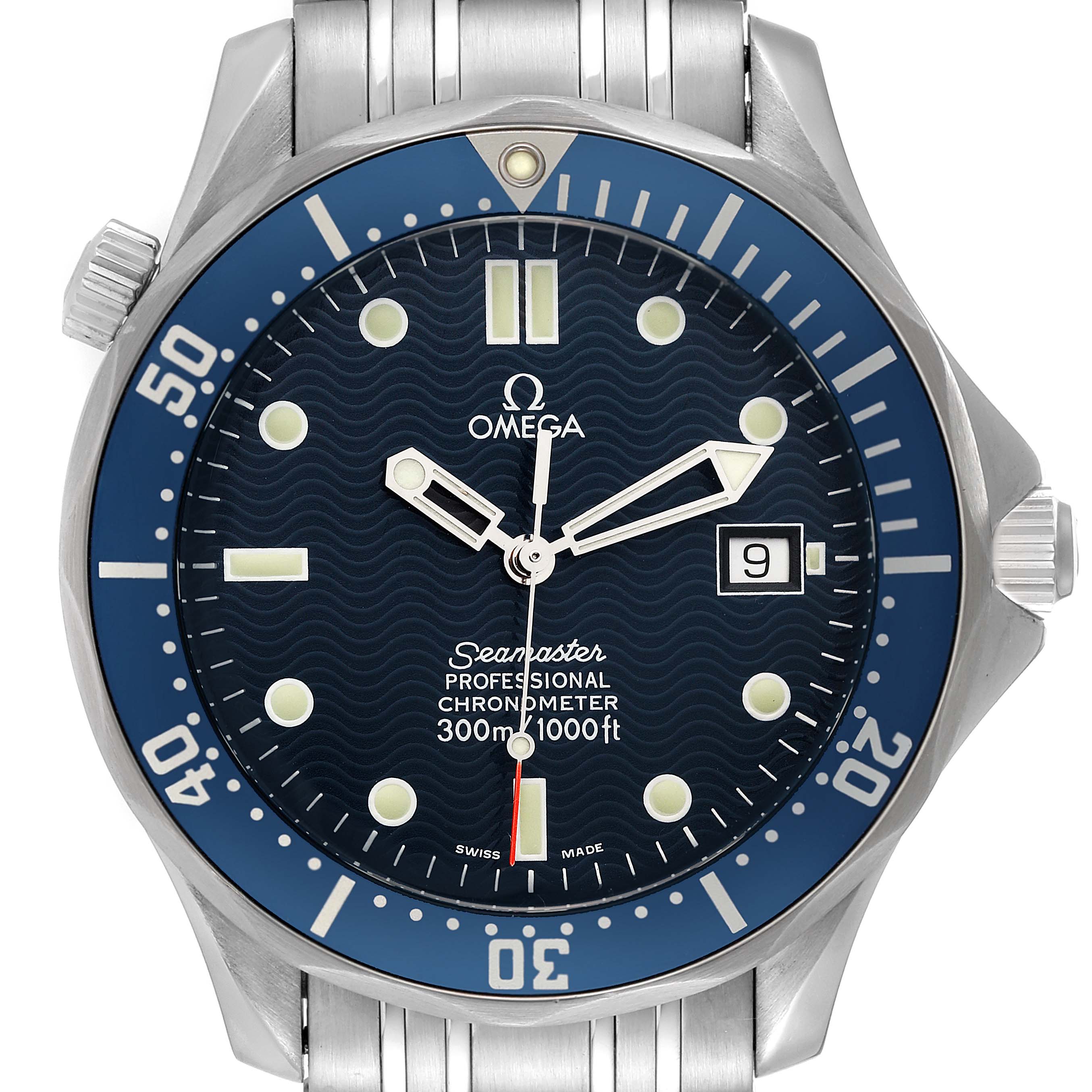 The image shows a front view of the Omega Seamaster 2531.80.00 Men's Stainless Steel Blue Dial 2531.80.00 Men's Stainless Steel Blue Dial watch, highlighting its dial, bezel, and part of the stainless steel bracelet.