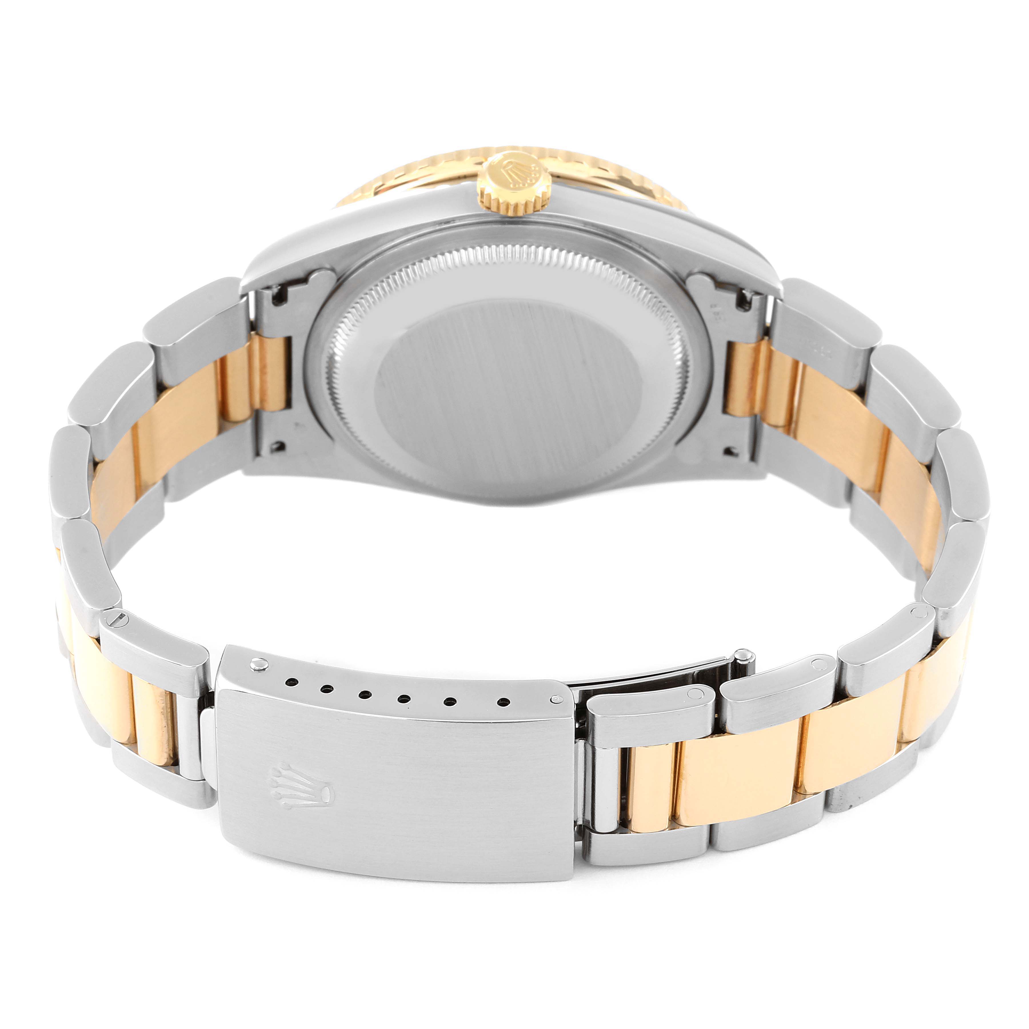 This image shows the back view of a Rolex Turn-o-Graph 16263 Men
s Steel and Gold (two tone) Champagne Dial 16263 Men
s Steel and Gold (two tone) Champagne Dial watch, highlighting the clasp and bracelet.