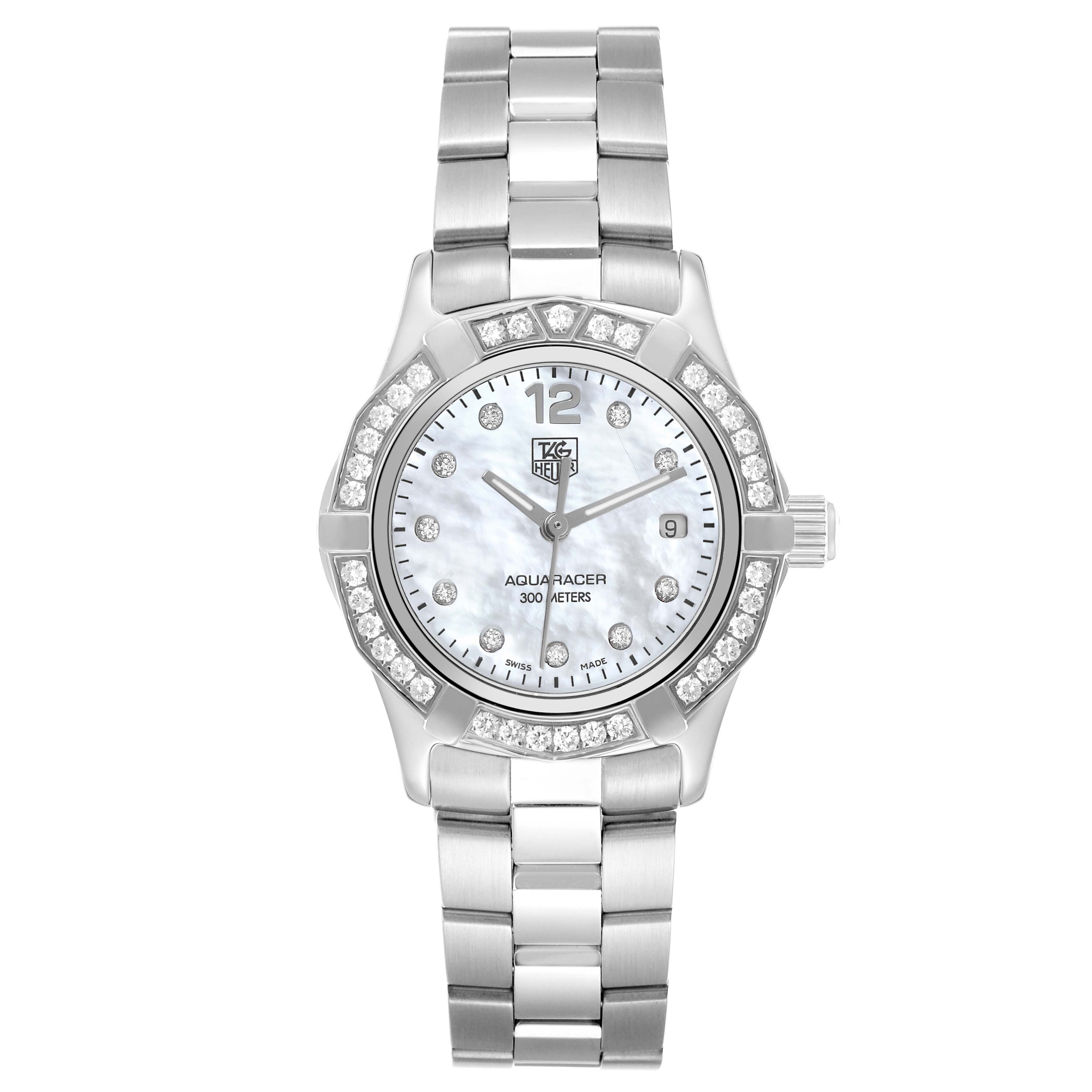 The image shows a frontal view of the TAG Heuer Aquaracer model WAF1416 men
s watch, highlighting its dial, bezel, and bracelet.